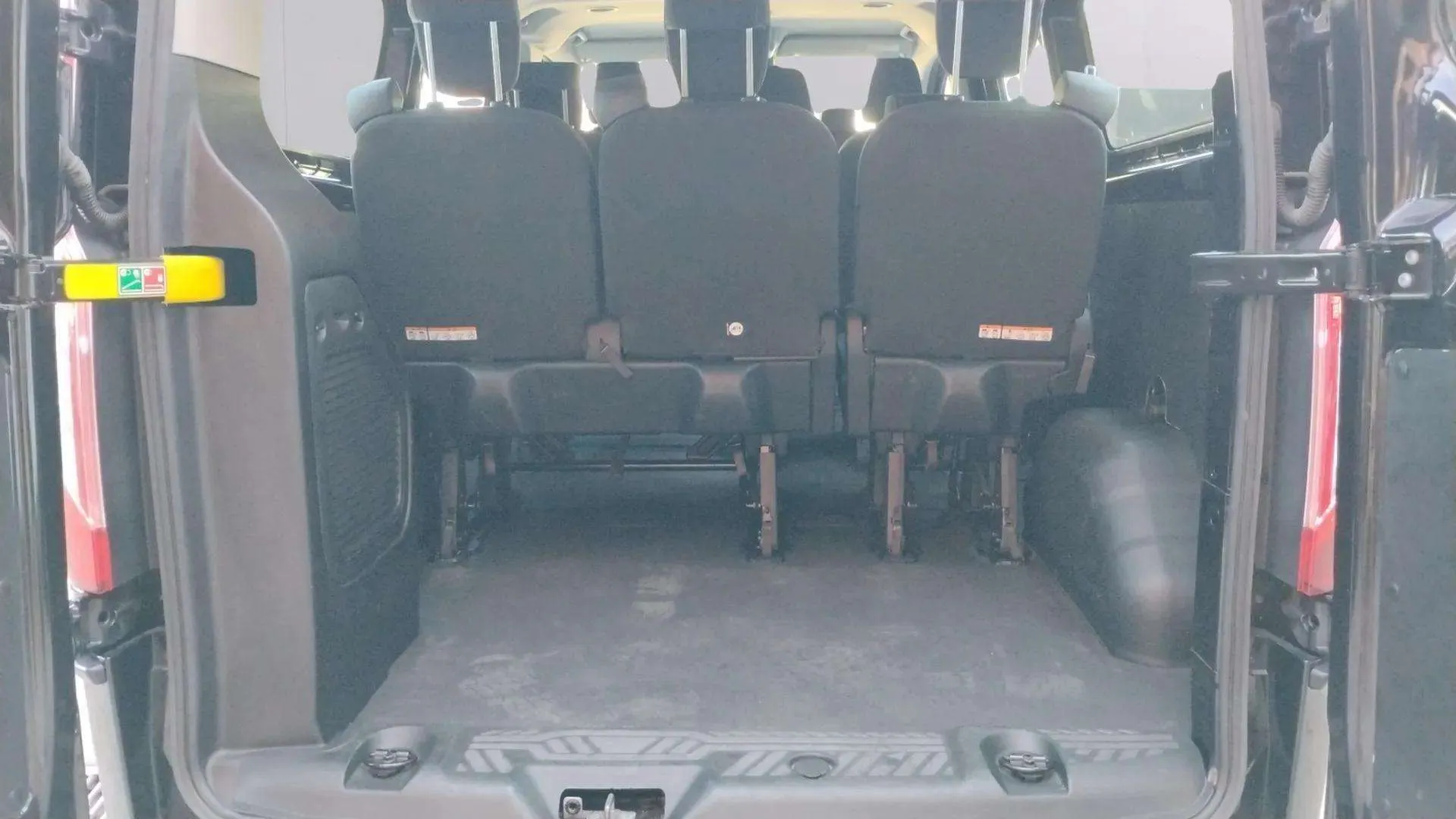 Ford Transit Custom Kombi FT 320 L2 Trend 2.0 Ecobule - foto 13