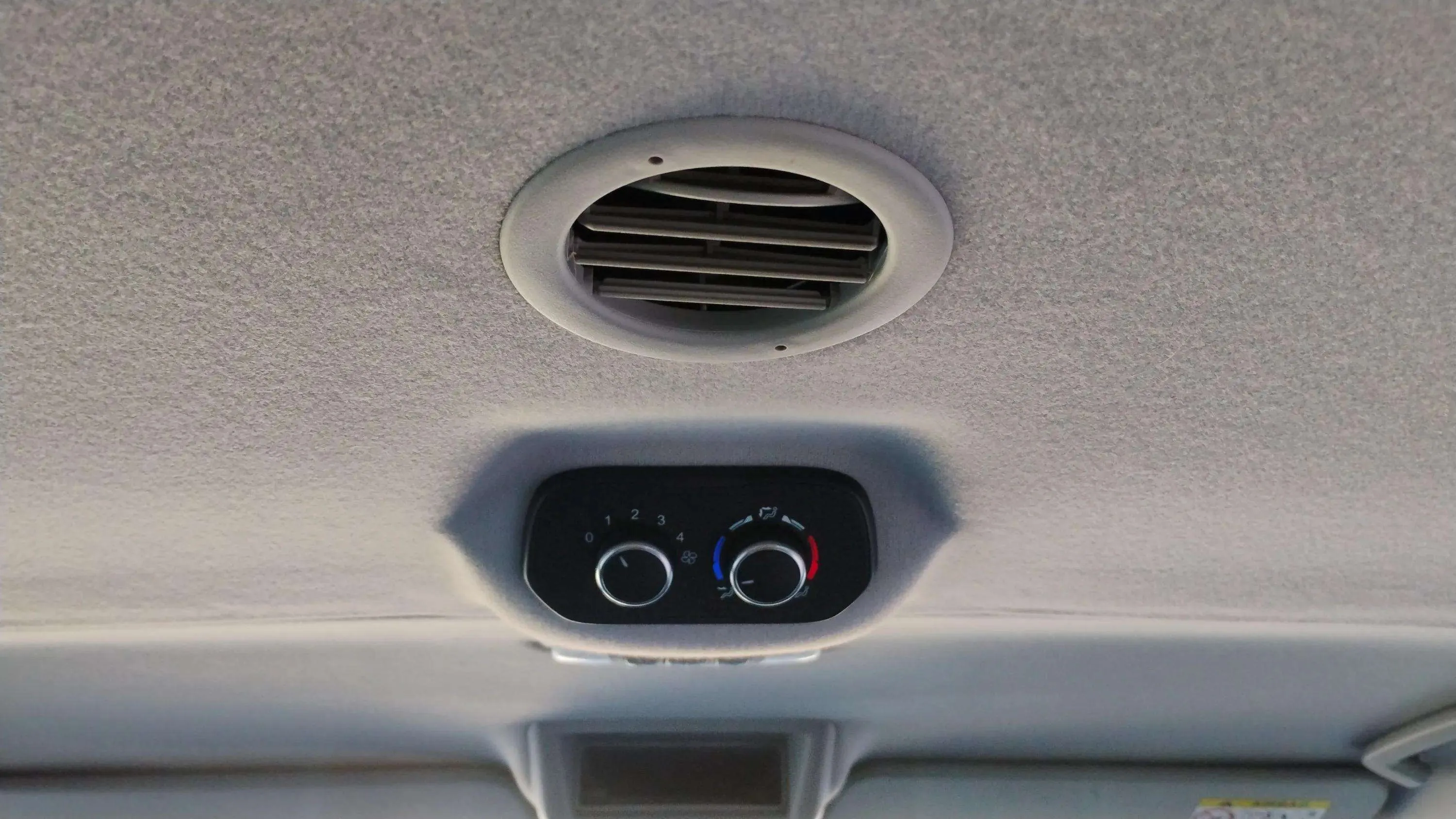 Ford Transit Custom Kombi FT 320 L2 Trend 2.0 Ecobule - foto 21