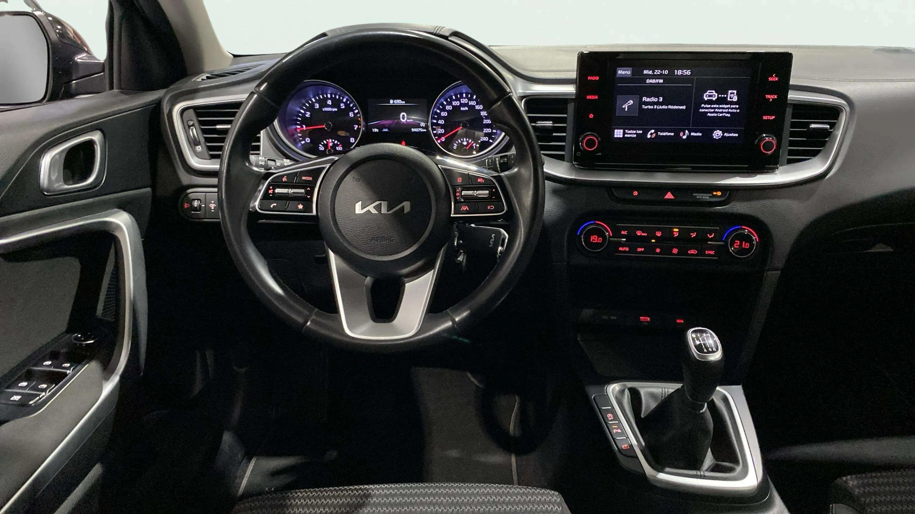 Kia XCeed 1.5 T-GDi Drive - foto 15