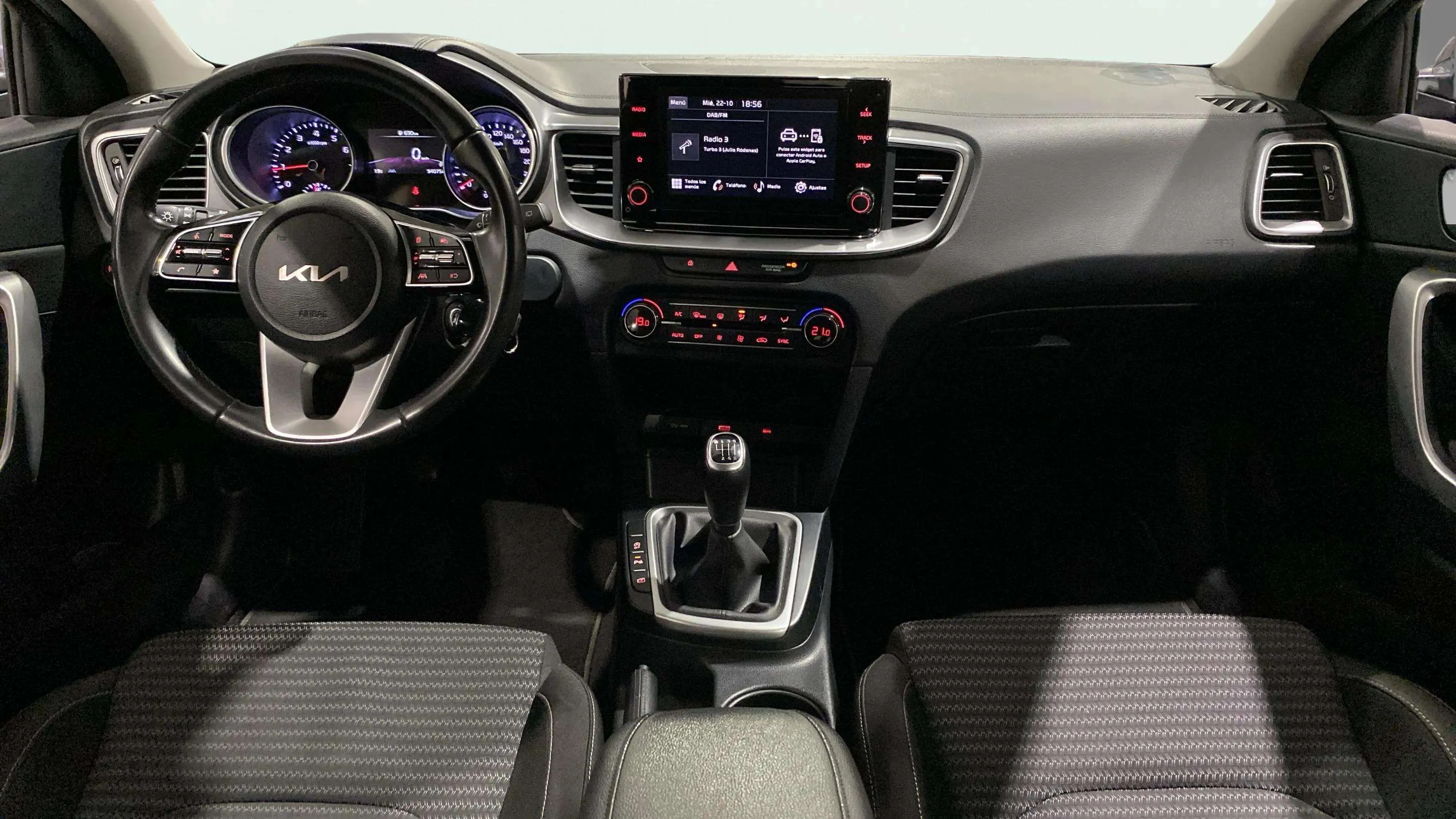 Kia XCeed 1.5 T-GDi Drive - foto 14