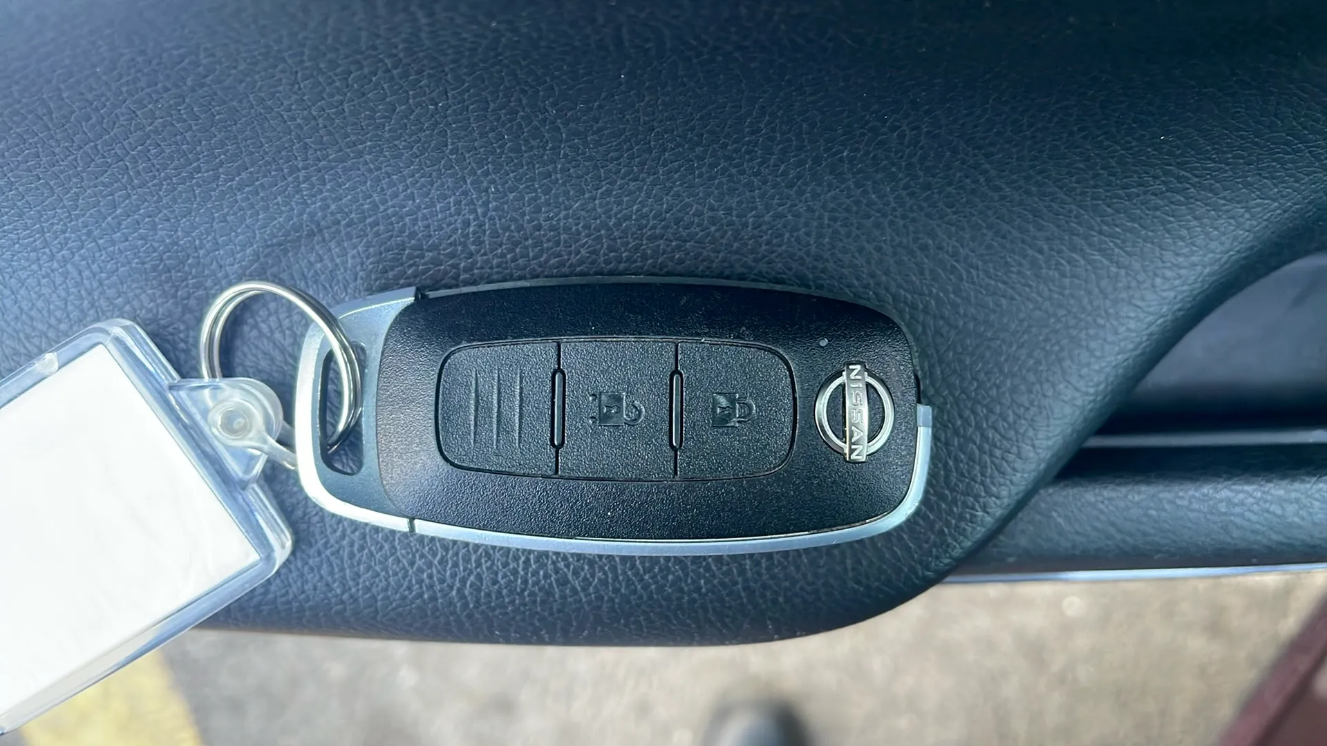 Nissan Juke 1.6 Hybrid N-Connecta - foto 17