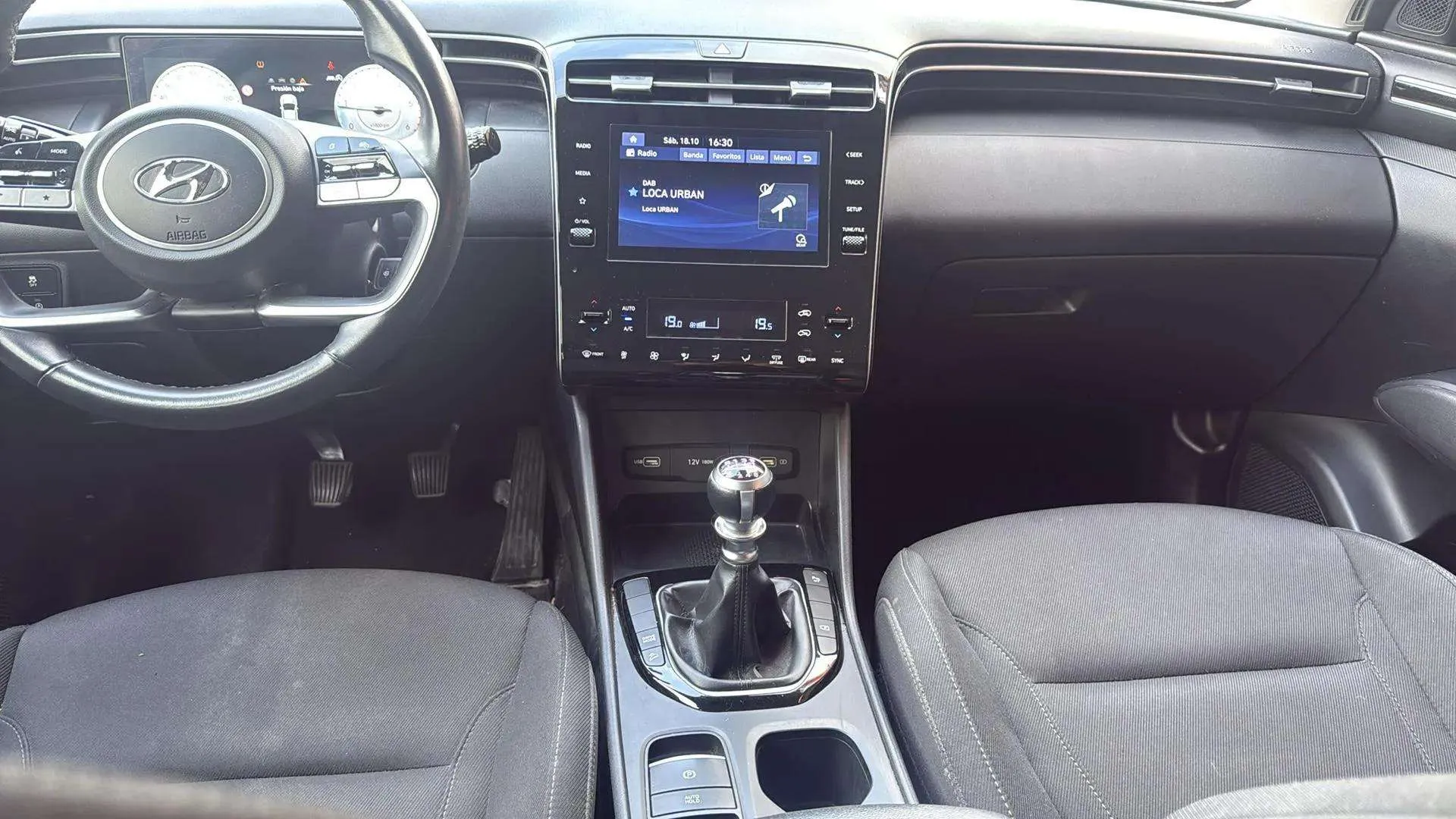 Hyundai Tucson 1.6 CRDi Klass - foto 12