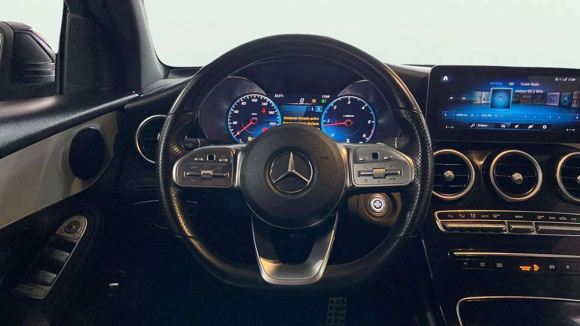 Mercedes-Benz GLC 200 d 4MATIC - foto 13