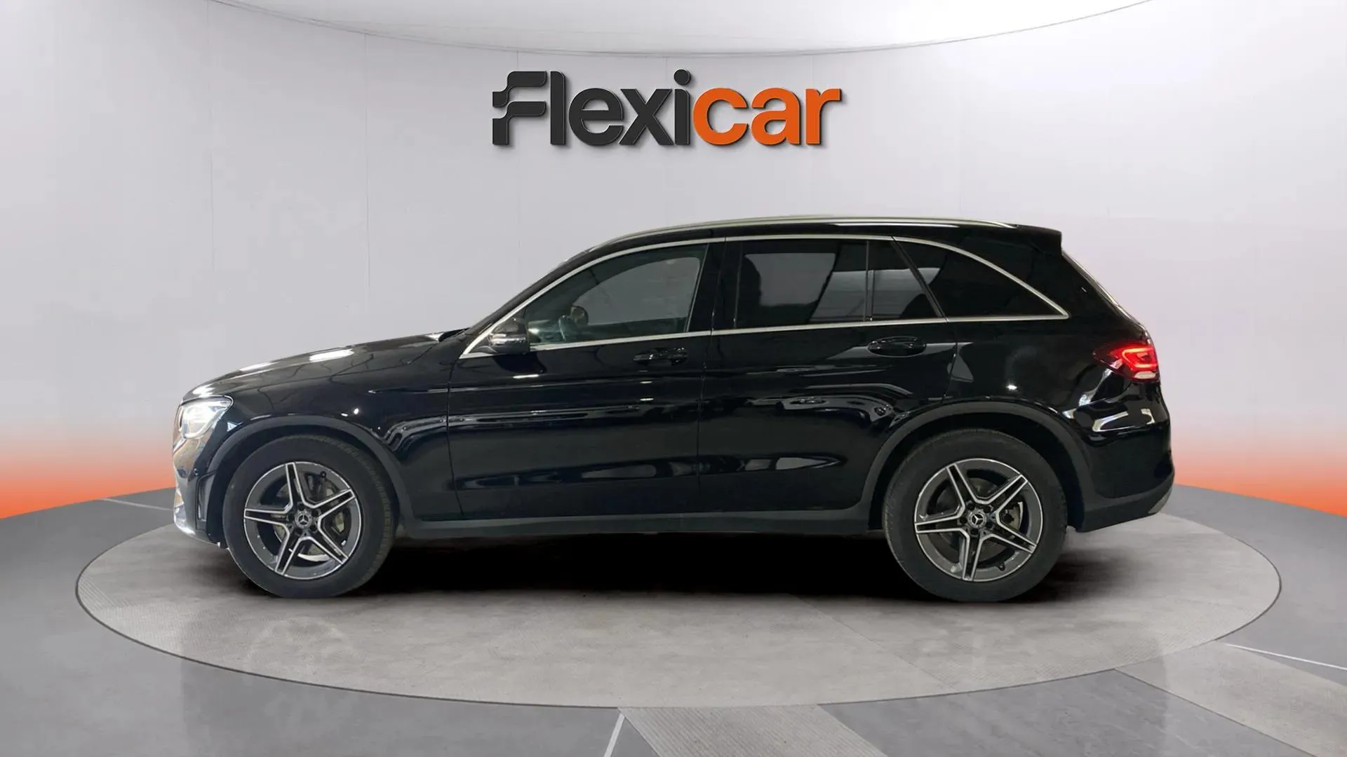 Mercedes-Benz GLC 200 d 4MATIC - foto 8