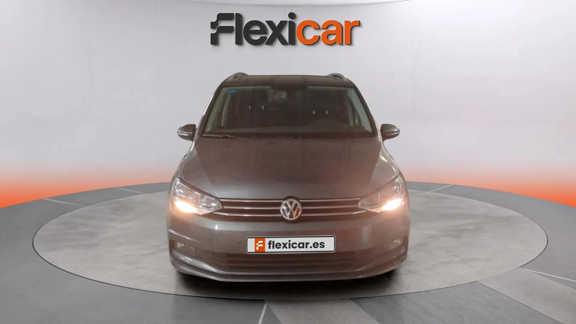 Volkswagen Touran Advance 1.6 TDI - foto 2
