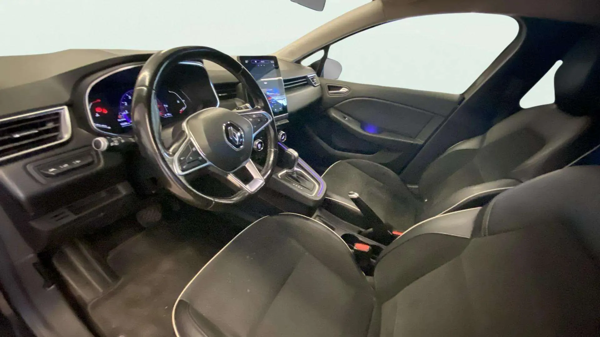 Renault Clio Zen TCe GPF EDC - foto 12