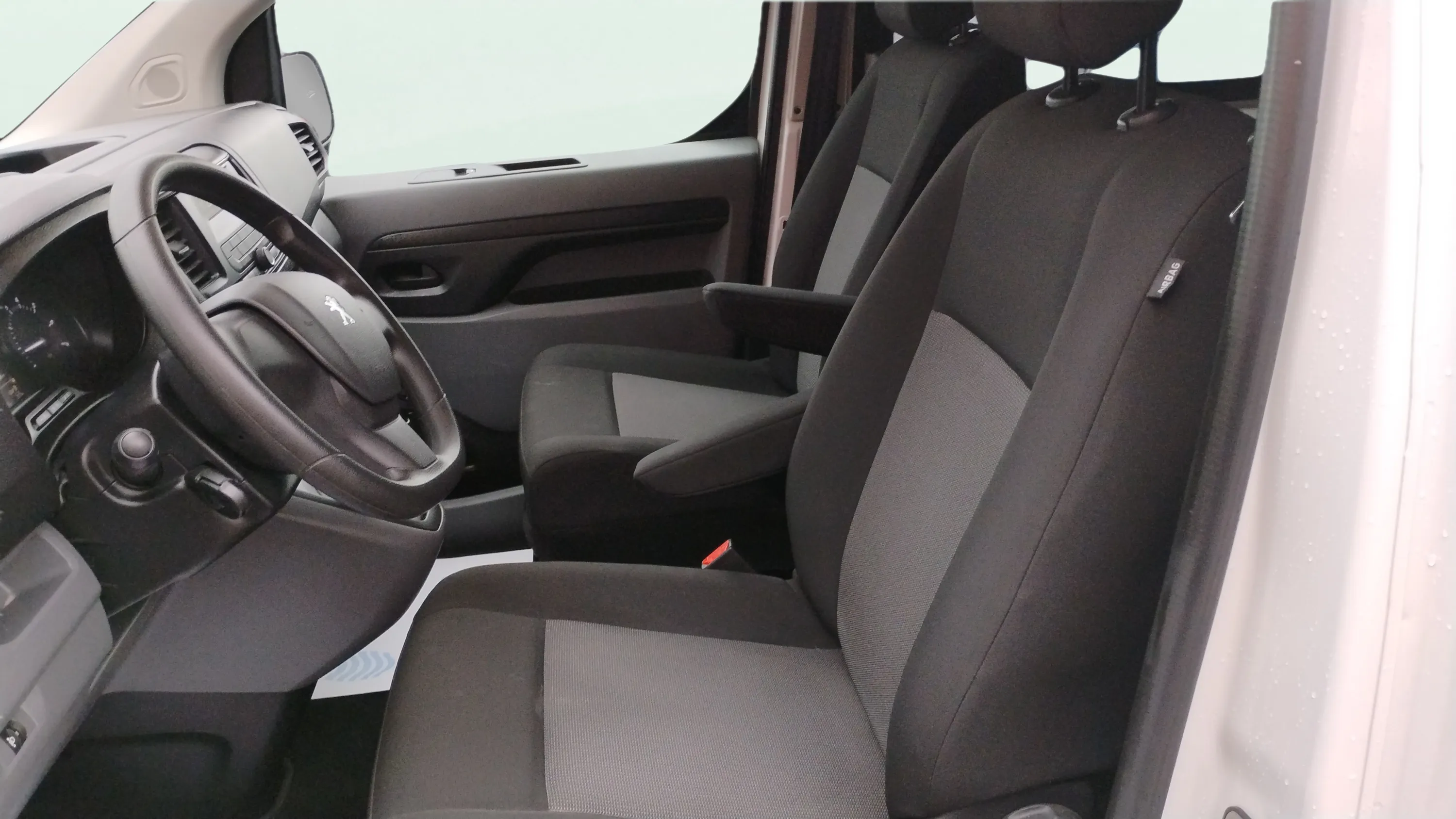 Peugeot Expert Combi BlueHDi 145 Standard - foto 14