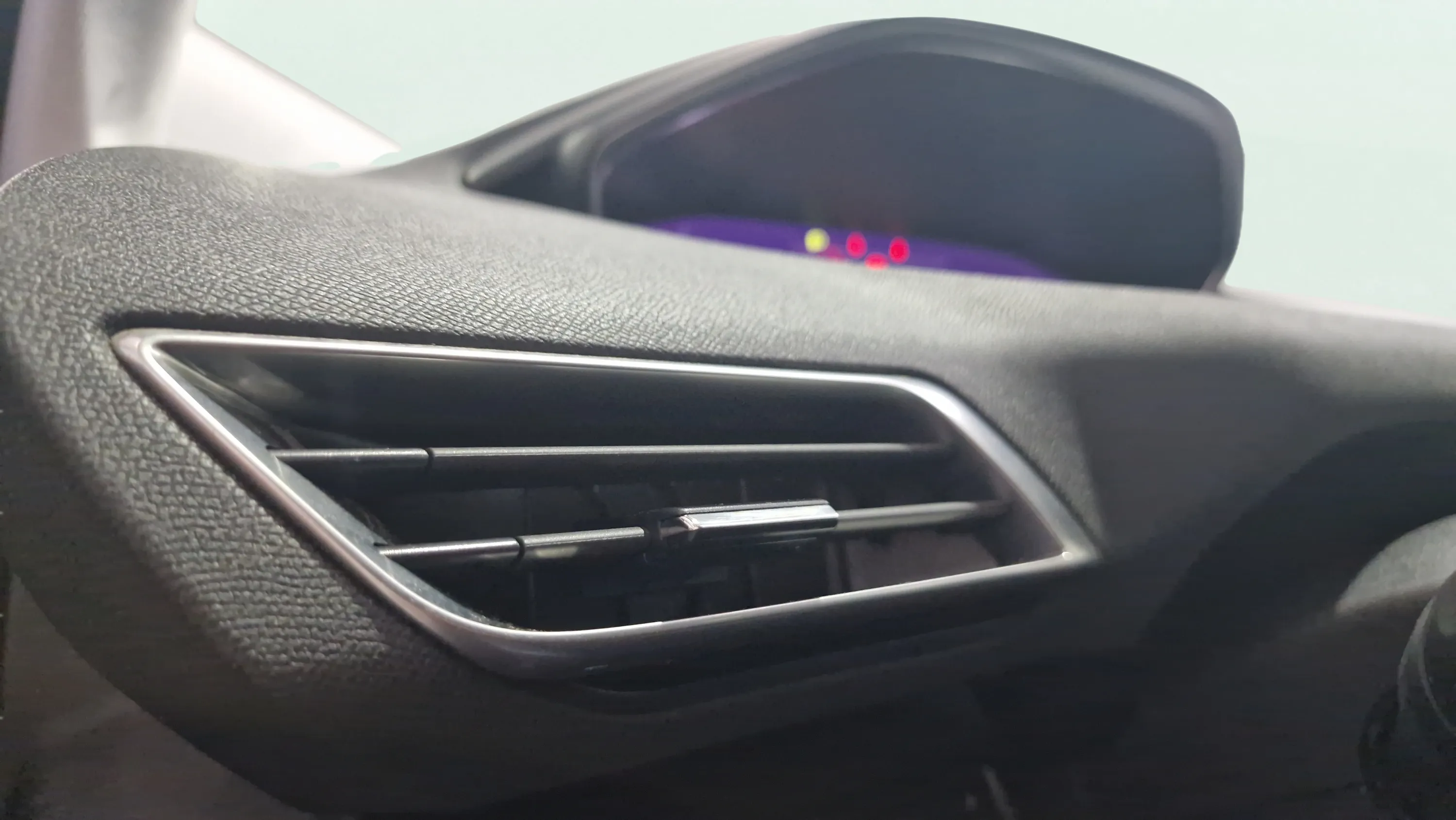 Peugeot 3008 1.2 PureTech Active Pack - foto 29