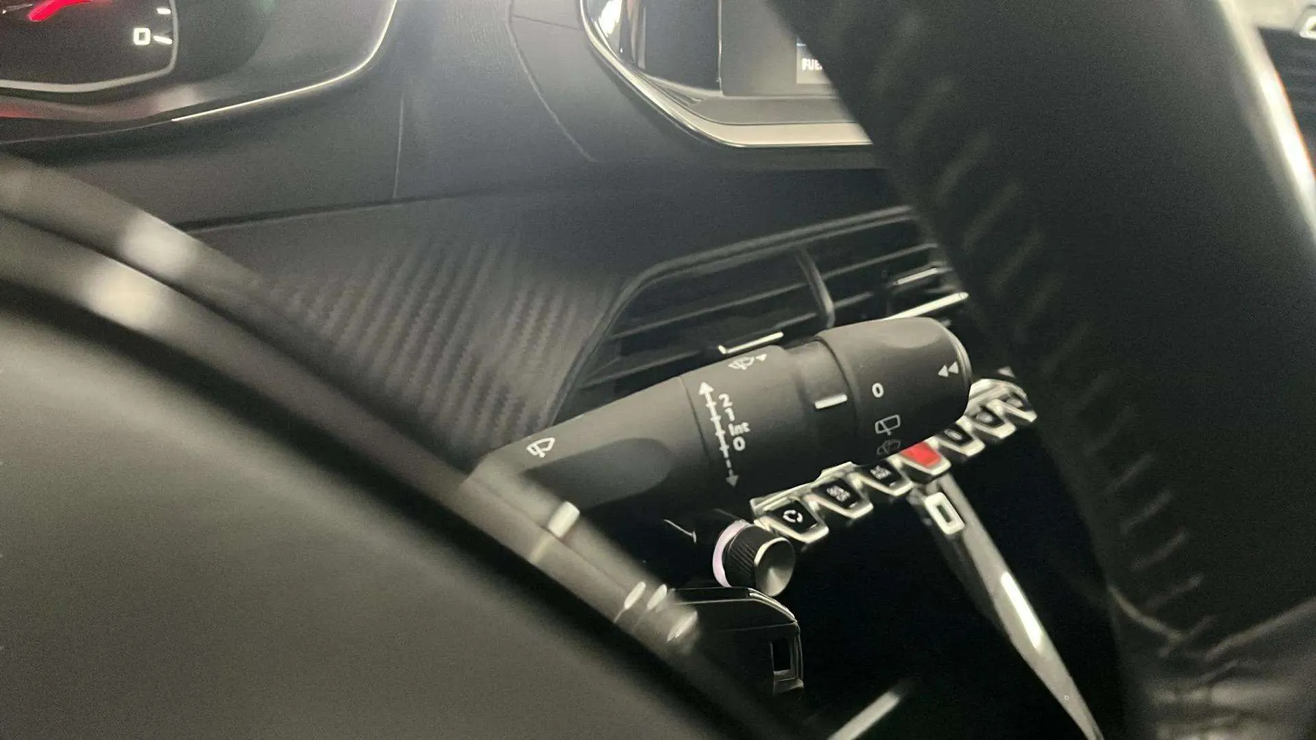 Peugeot 208 BlueHDi Active - foto 14