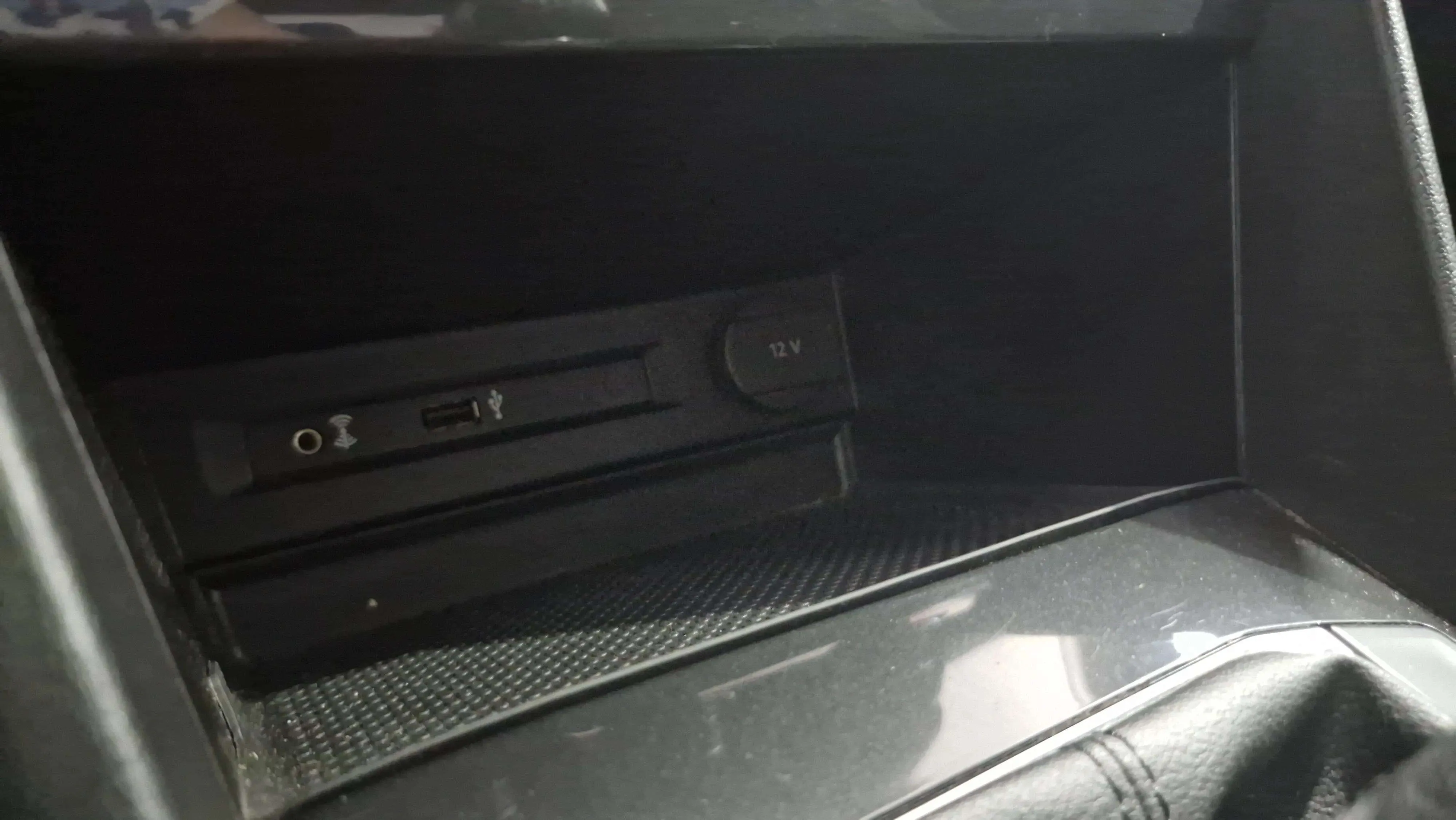 Volkswagen Tiguan Edition 2.0 TDI BMT - foto 27