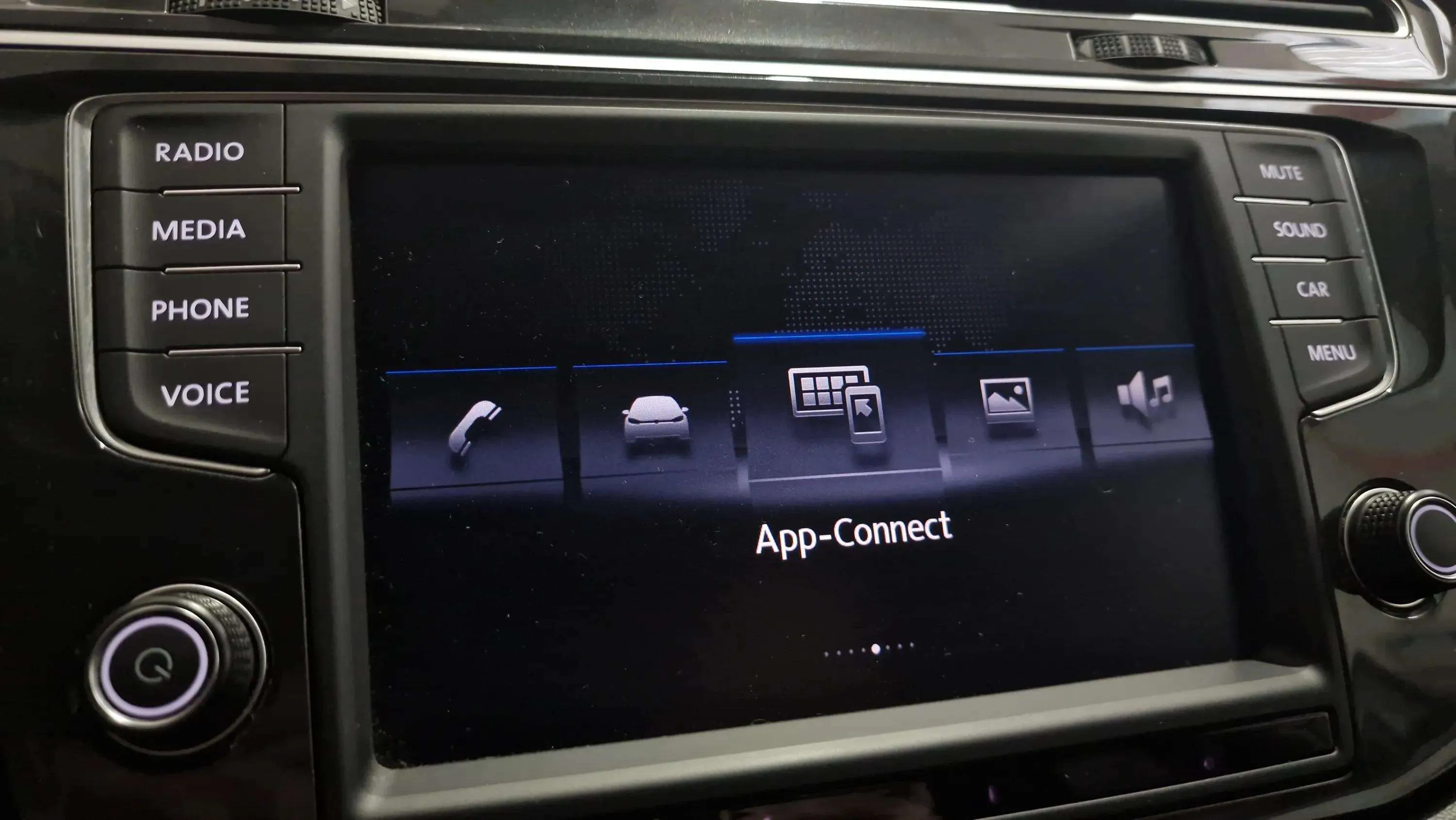 Volkswagen Tiguan Edition 2.0 TDI BMT - foto 23