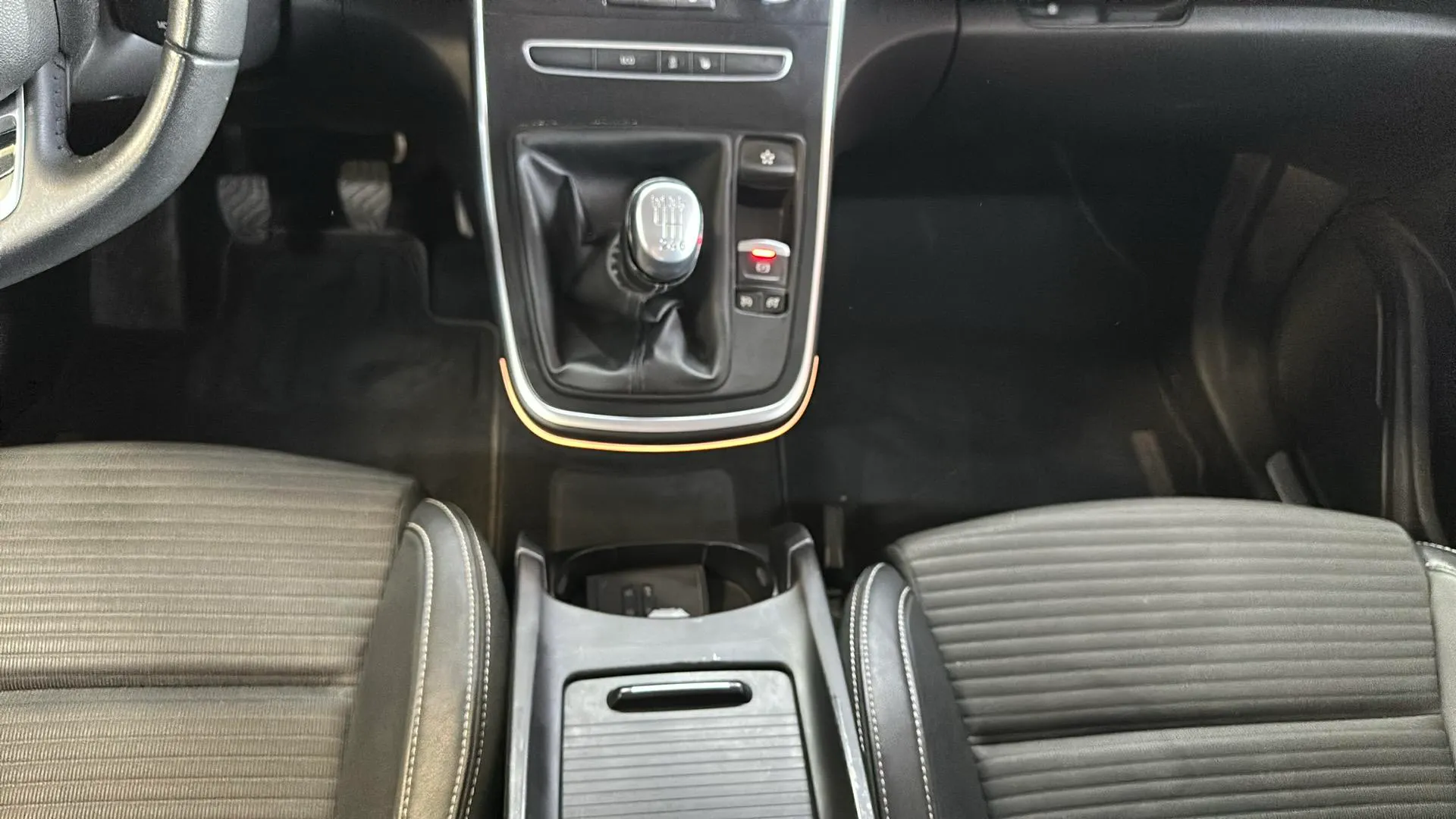 Renault Scénic Zen Energy dCi - foto 7