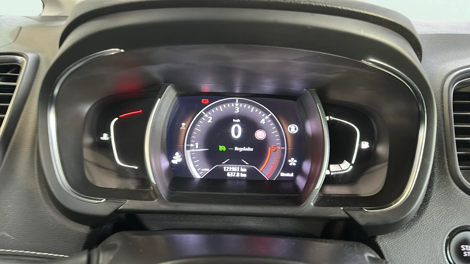 Renault Scénic Zen Energy dCi - foto 9