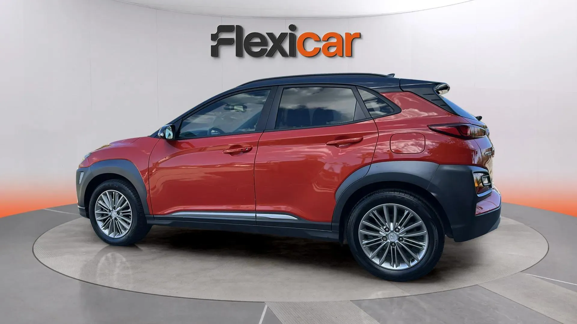 Hyundai Kona 1.6 CRDi Tecno Red 4x2 - foto 6