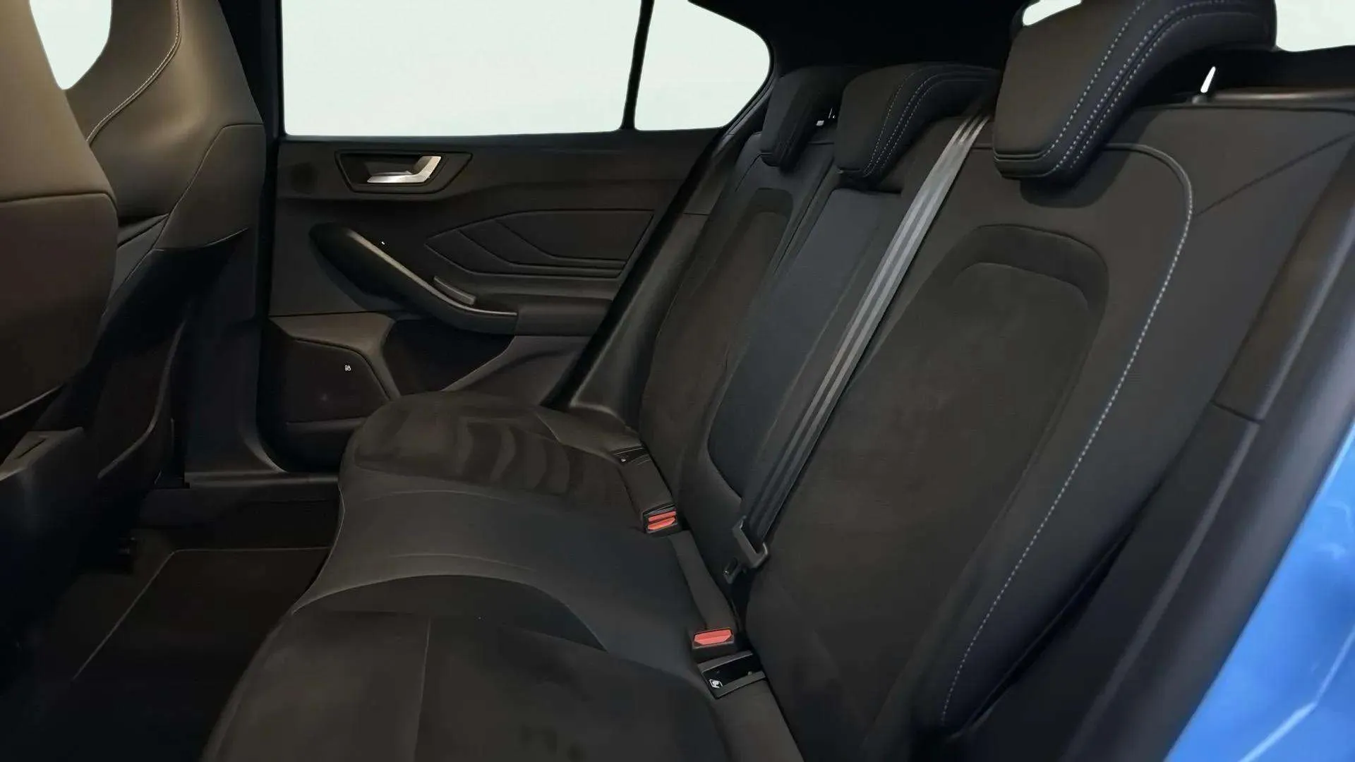 Ford Focus ST Edition 2.3 EcoBoost - foto 25
