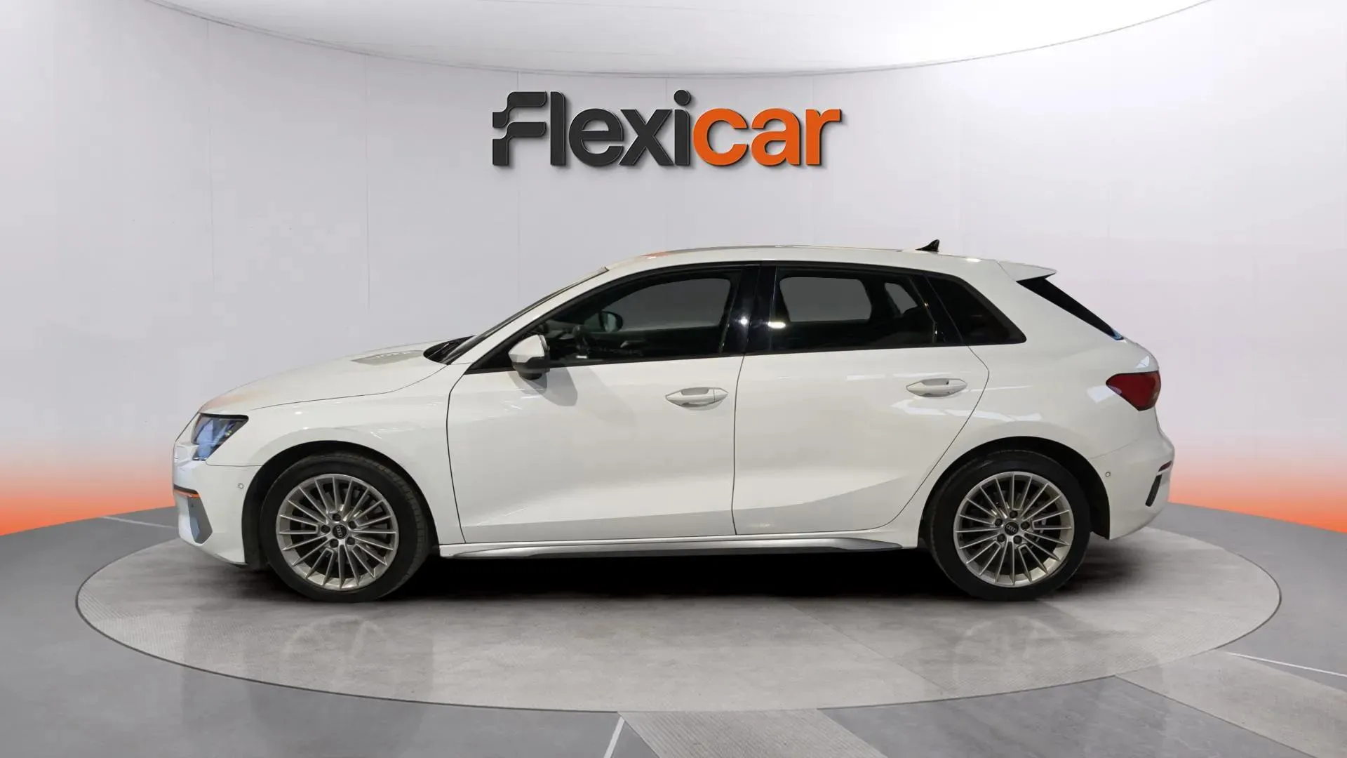 Audi A3 Sportback Advanced 35 TFSI - foto 4
