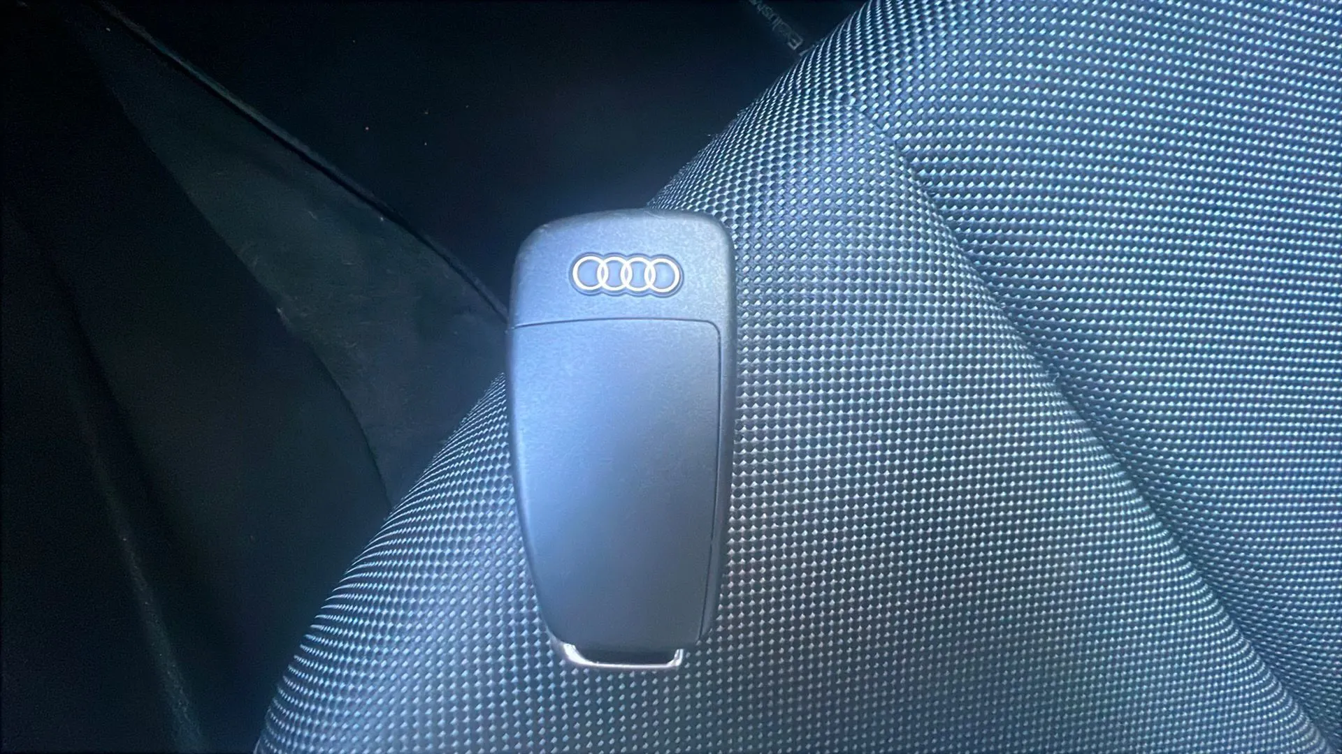Audi Q2 Advanced 30 TDI S tronic - foto 38