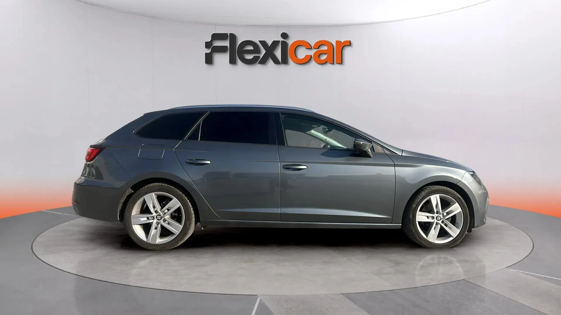SEAT León 1.4 TSI ACT DSG-7 FR - foto 3