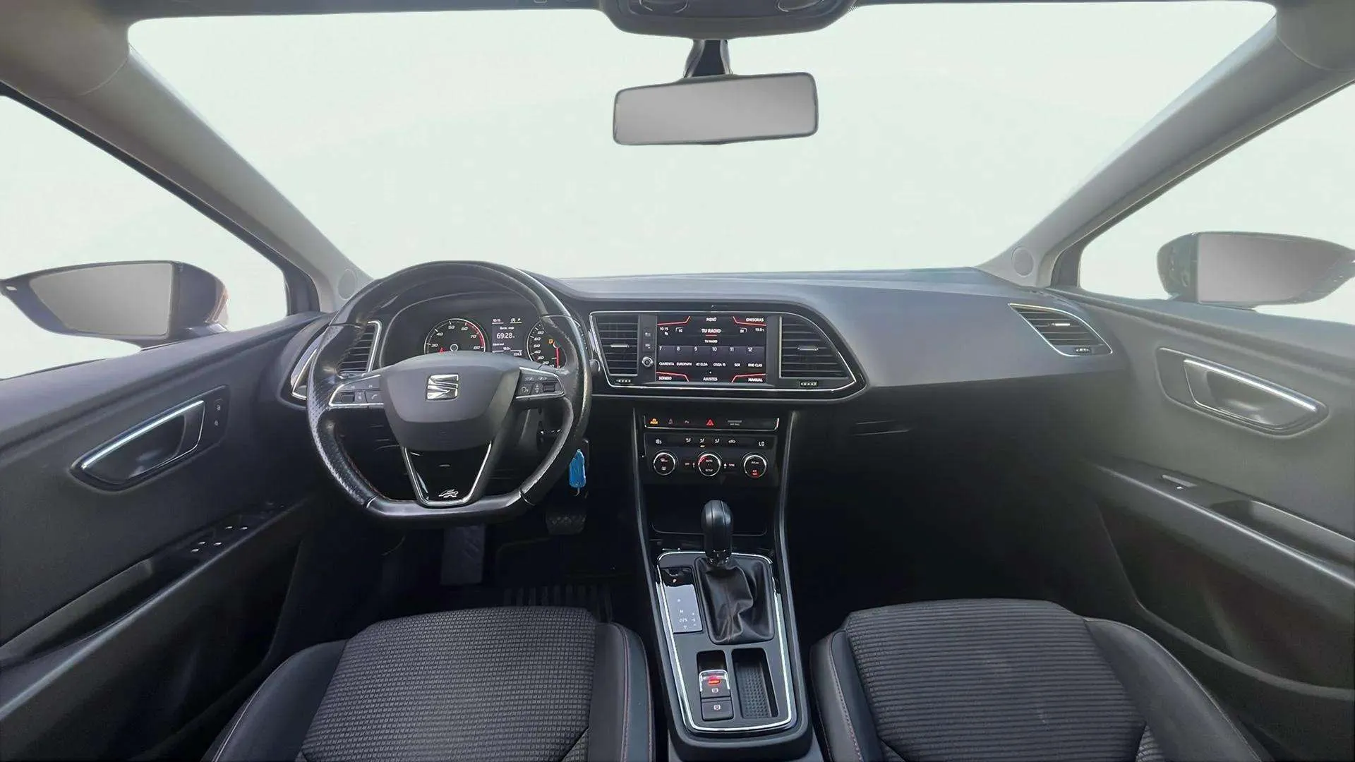 SEAT León 1.4 TSI ACT DSG-7 FR - foto 7