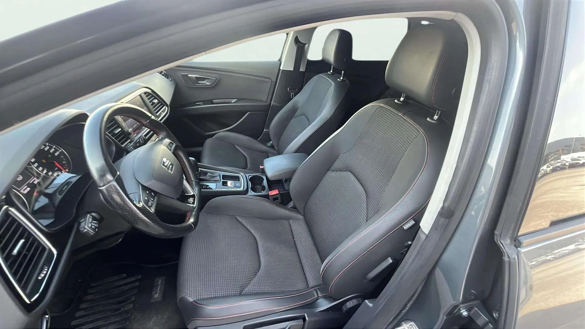 SEAT León 1.4 TSI ACT DSG-7 FR - foto 11