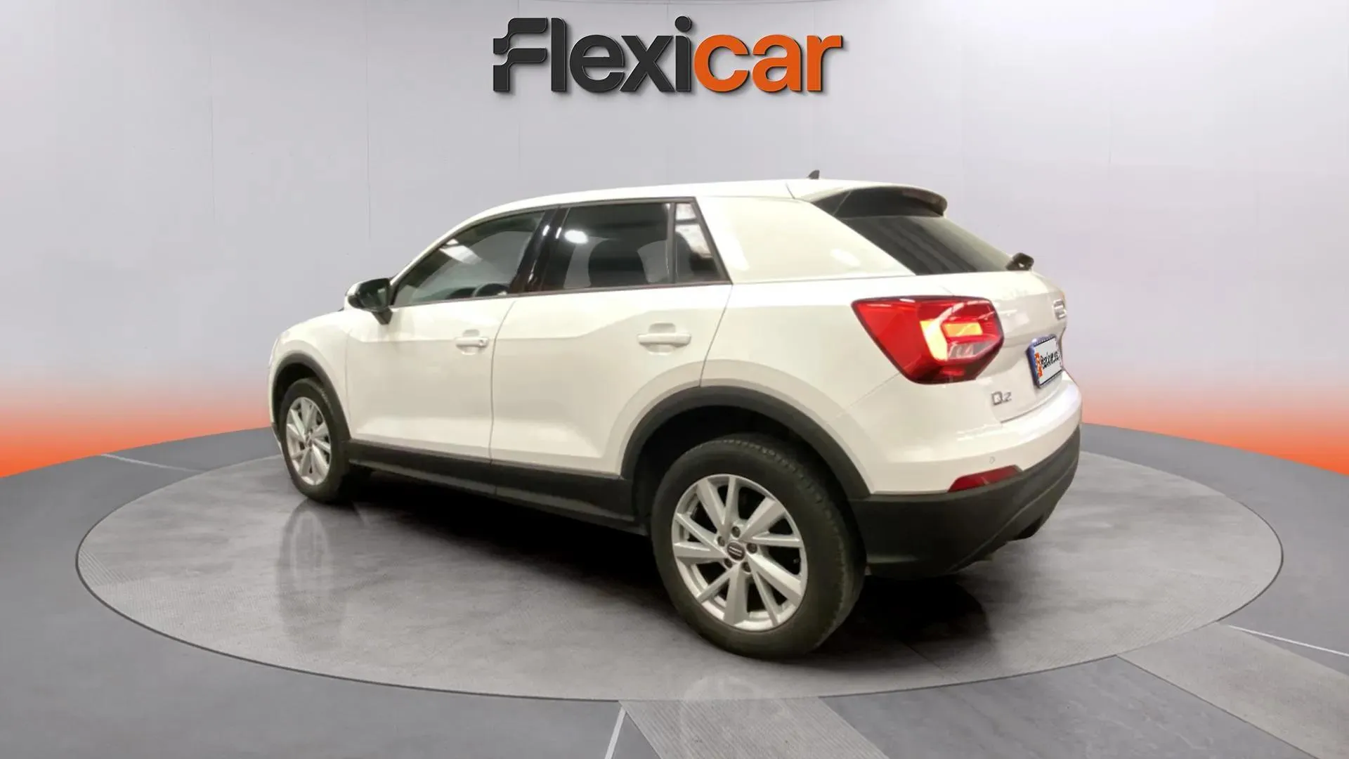 Audi Q2 Advanced 30 TDI S tronic - foto 5