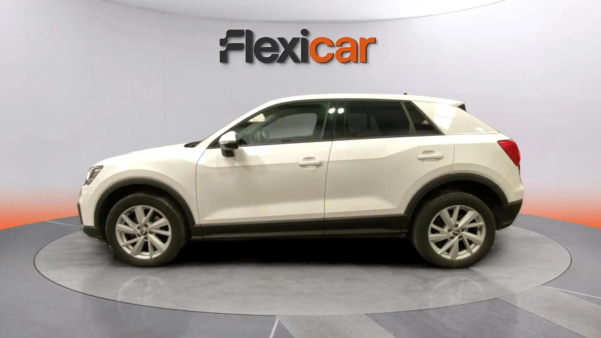 Audi Q2 Advanced 30 TDI S tronic - foto 4