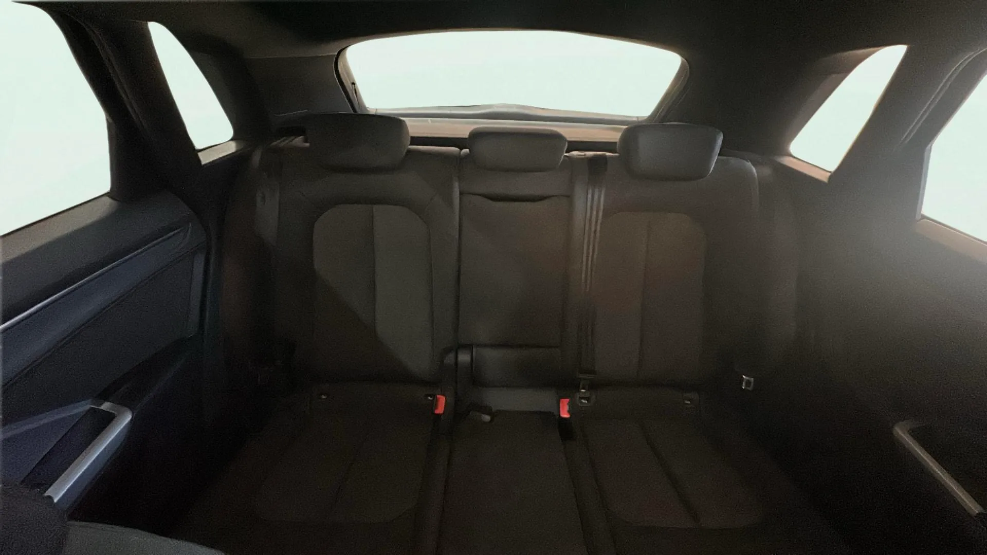 Audi Q3 Black line 35 TDI S tronic - foto 12