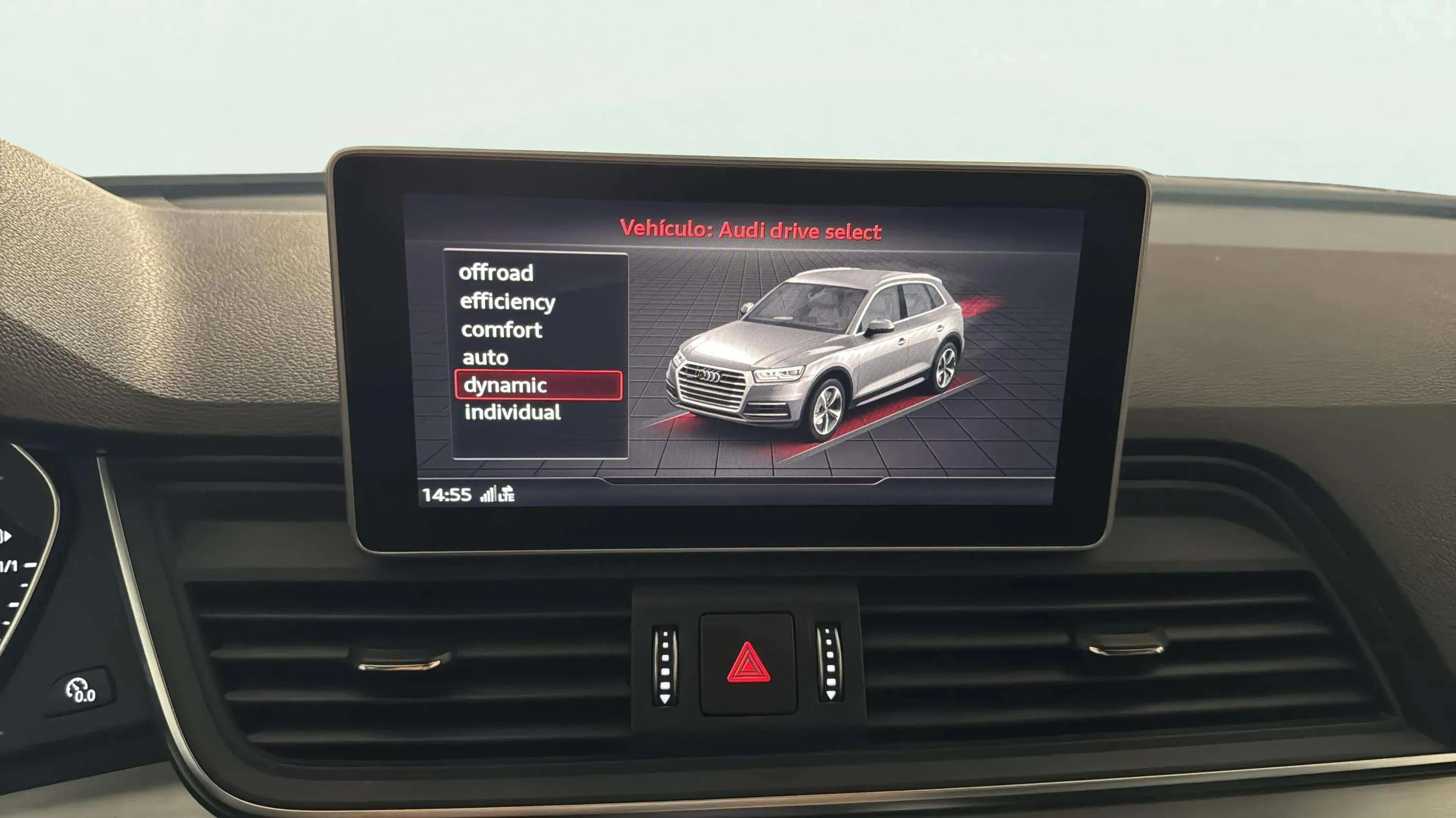Audi Q5 S line 35 TDI quattro S tronic - foto 17