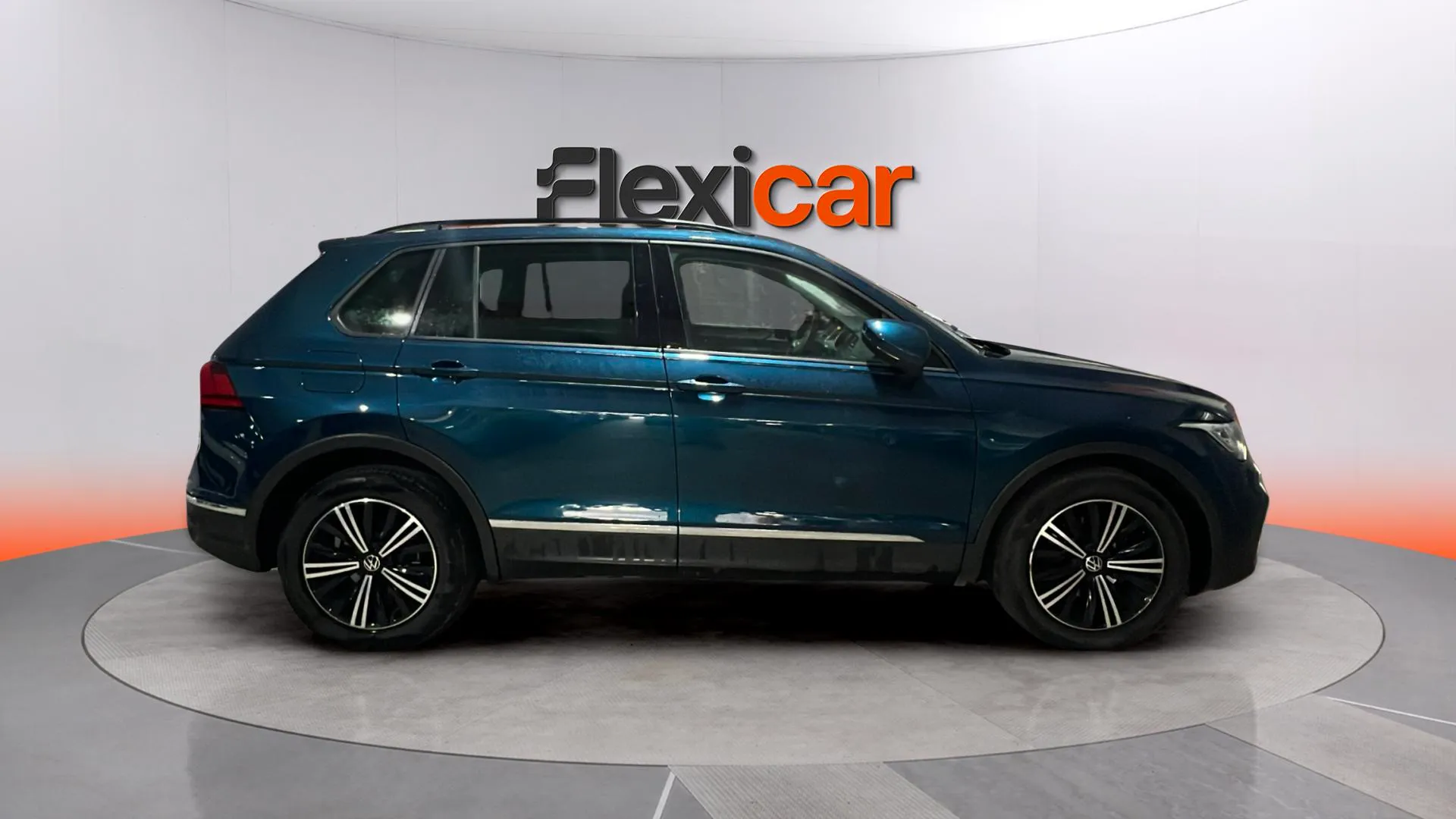 Volkswagen Tiguan Life 2.0 TDI - foto 8