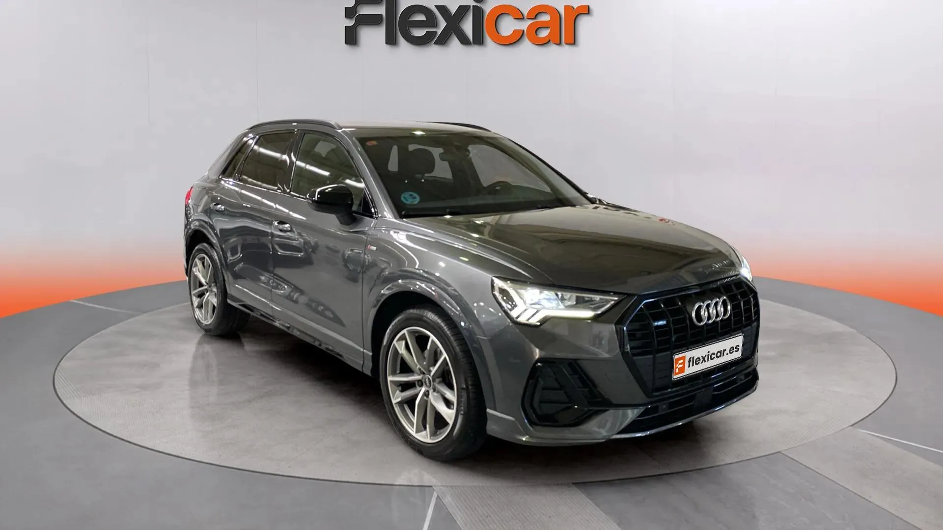 Audi Q3 S line 35 TDI quattro - foto 1