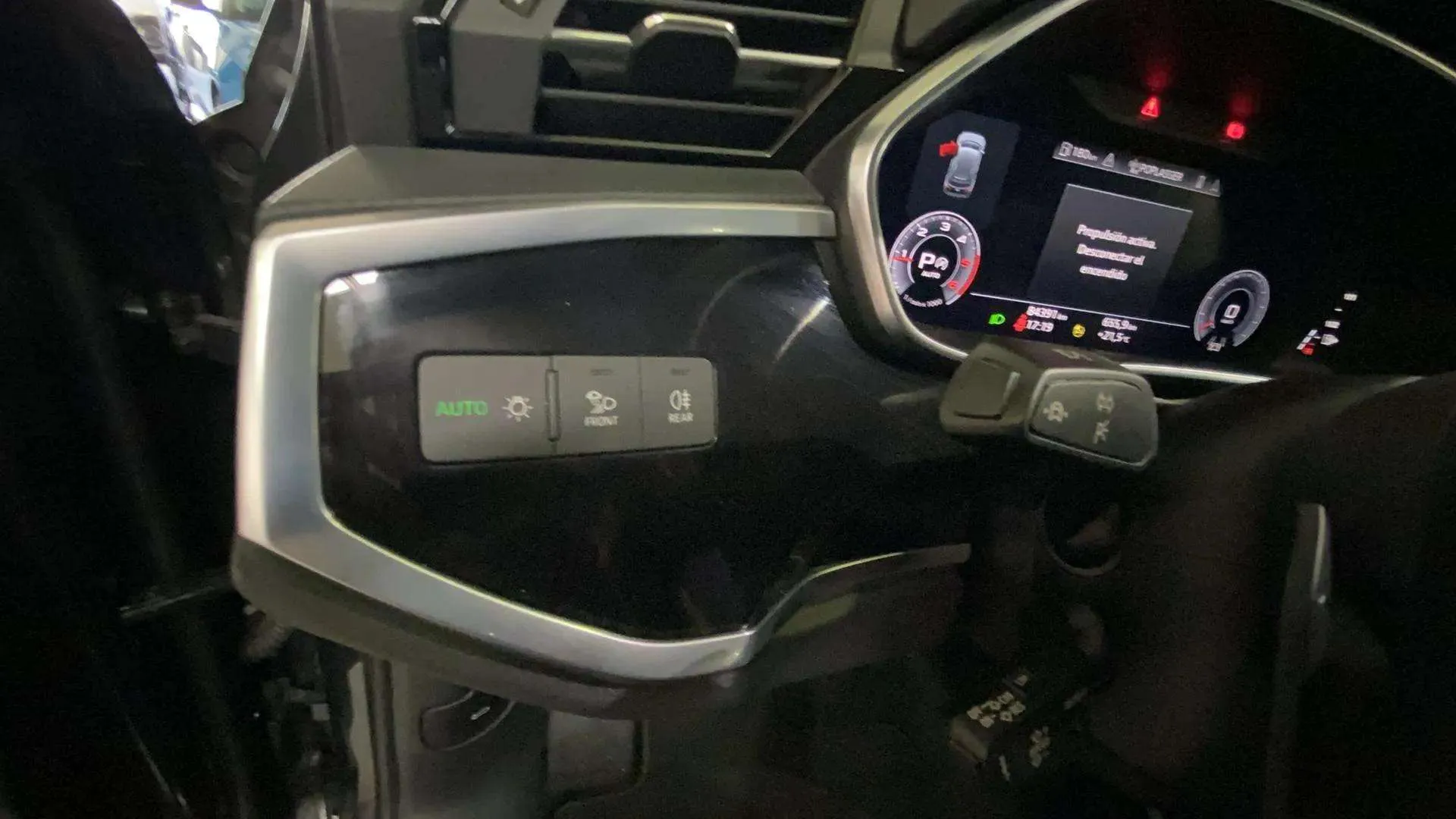 Audi Q3 S line 35 TDI quattro - foto 11
