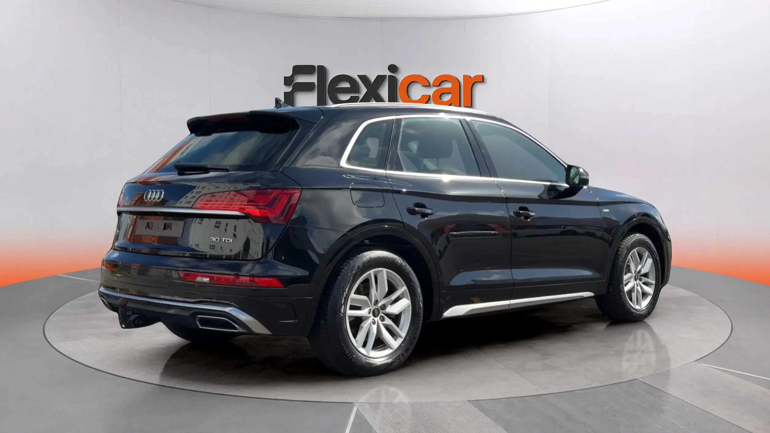Audi Q5 S line 35 TDI S tronic - foto 3