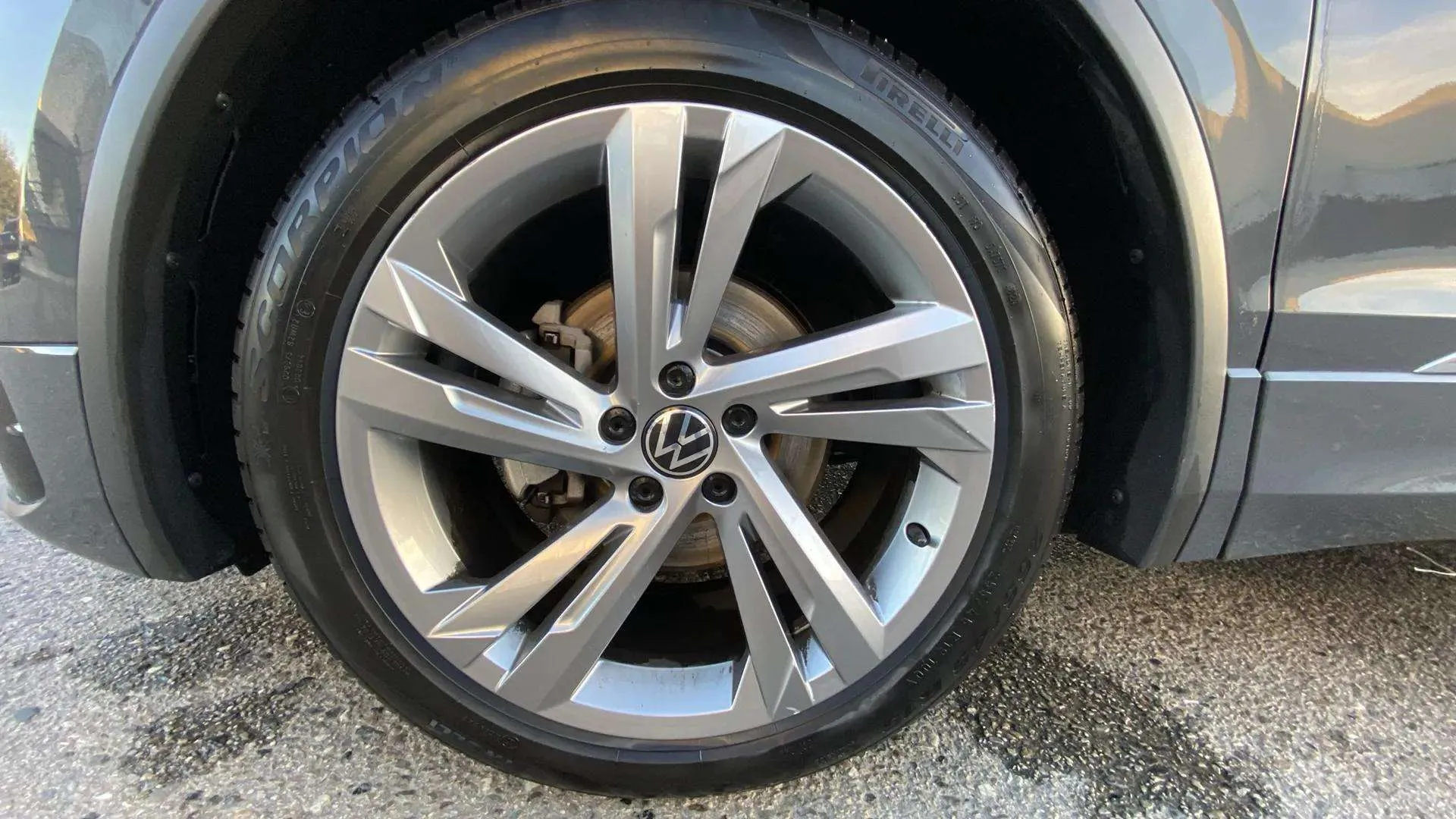 Volkswagen Tiguan R-Line 2.0 TDI DSG - foto 17