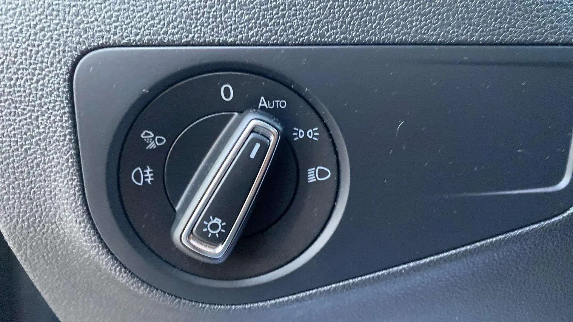 Volkswagen Tiguan R-Line 2.0 TDI DSG - foto 21