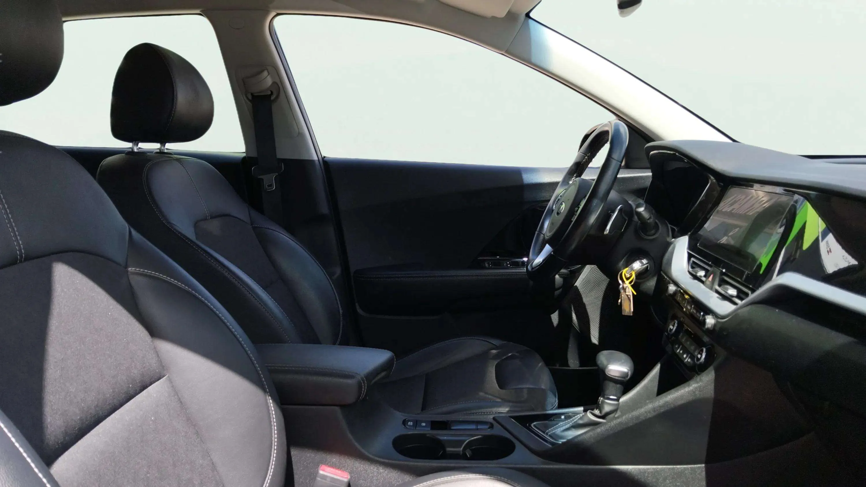 Kia Niro 1.6 GDi HEV Drive - foto 9