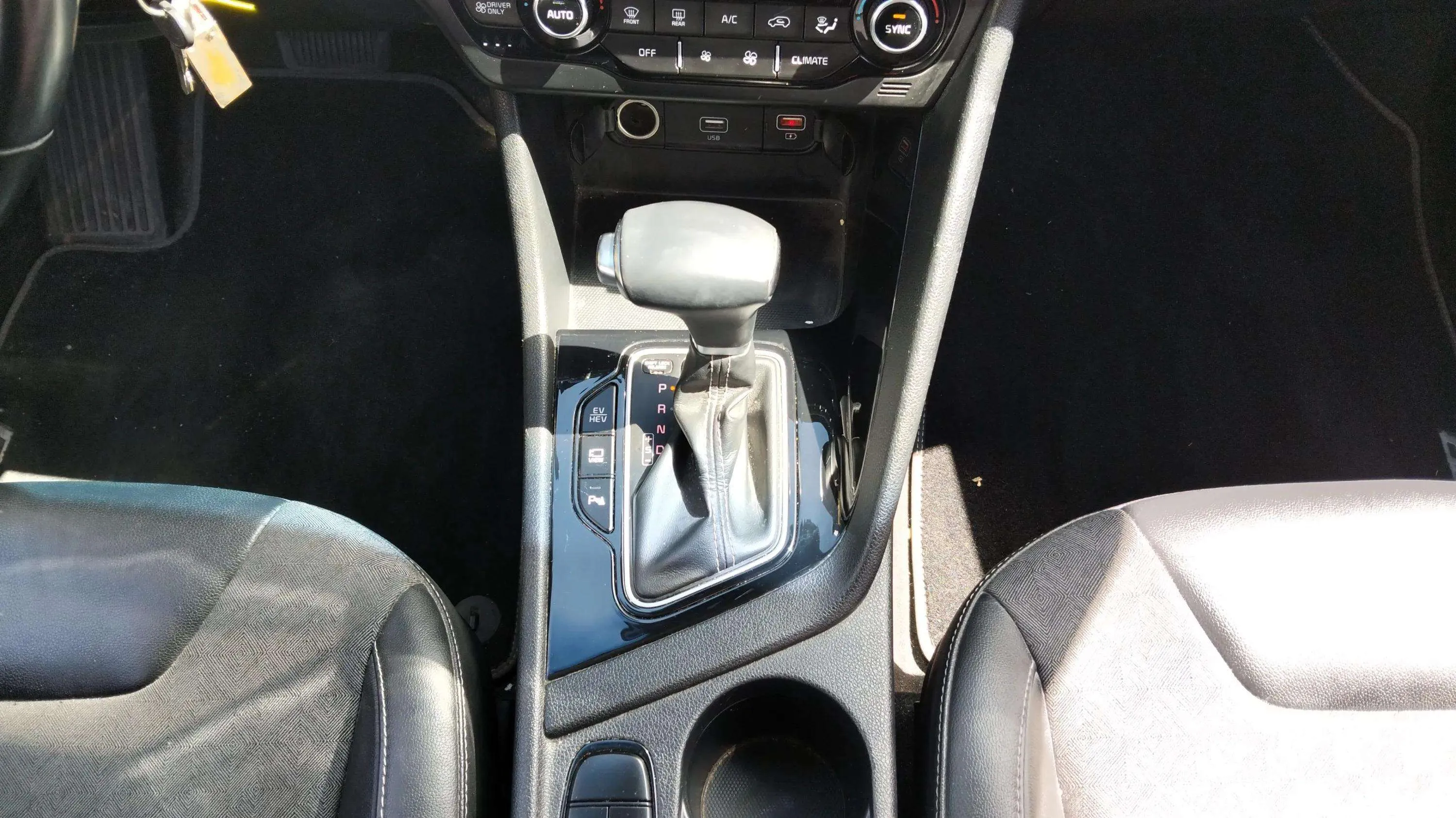 Kia Niro 1.6 GDi HEV Drive - foto 14