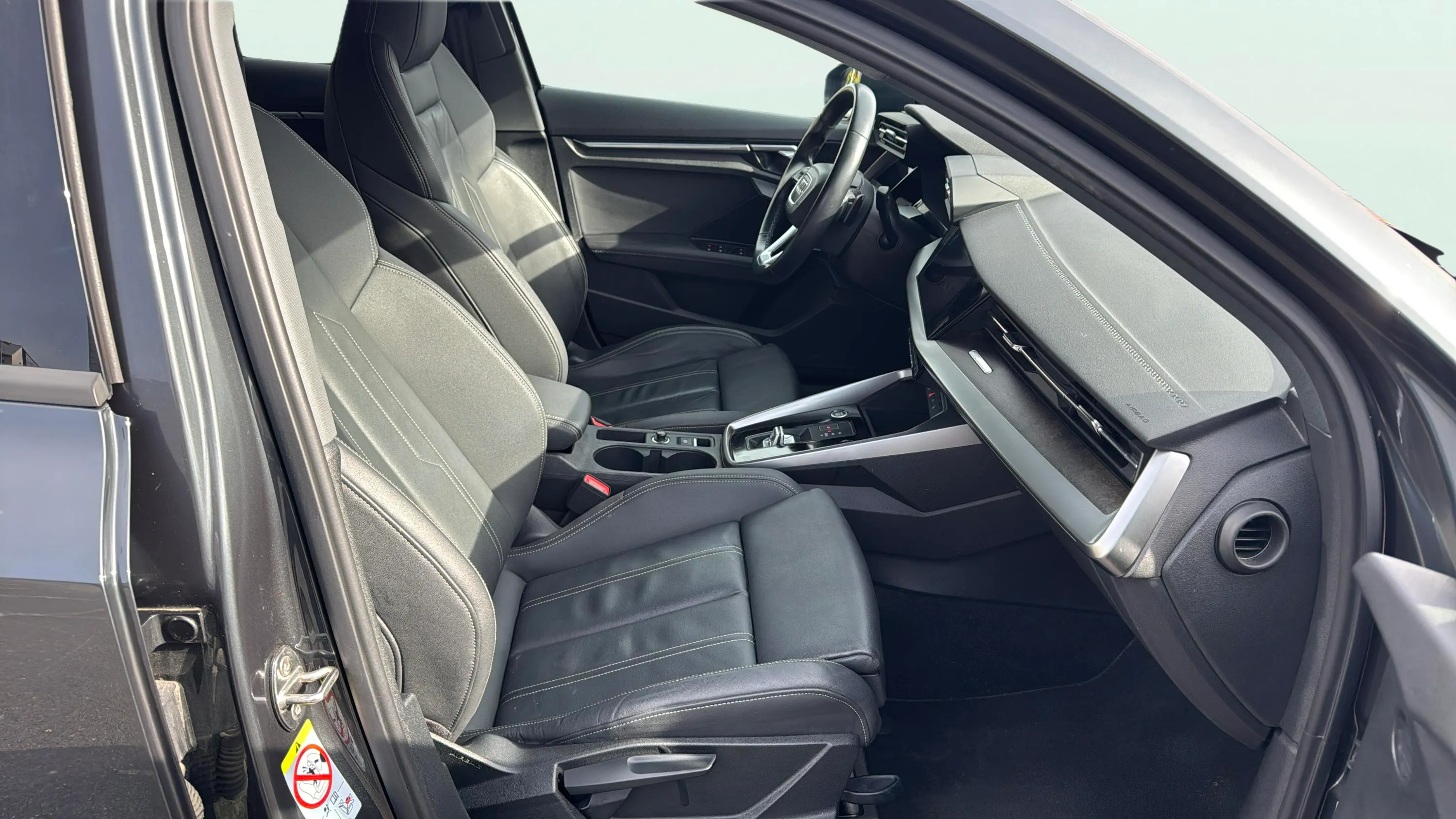 Audi A3 Sedan 30 TFSI S tronic - foto 13