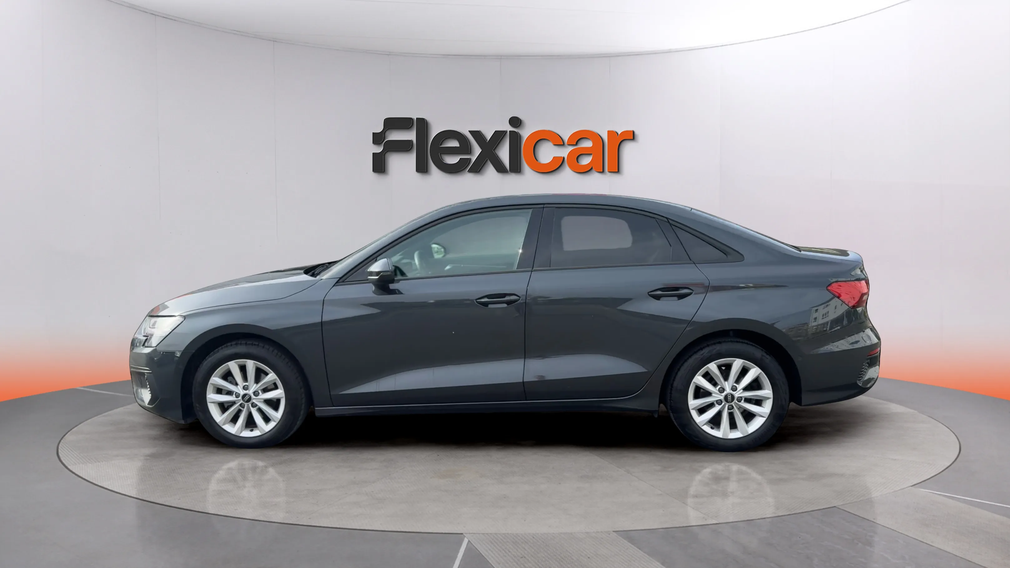 Audi A3 Sedan 30 TFSI S tronic - foto 6