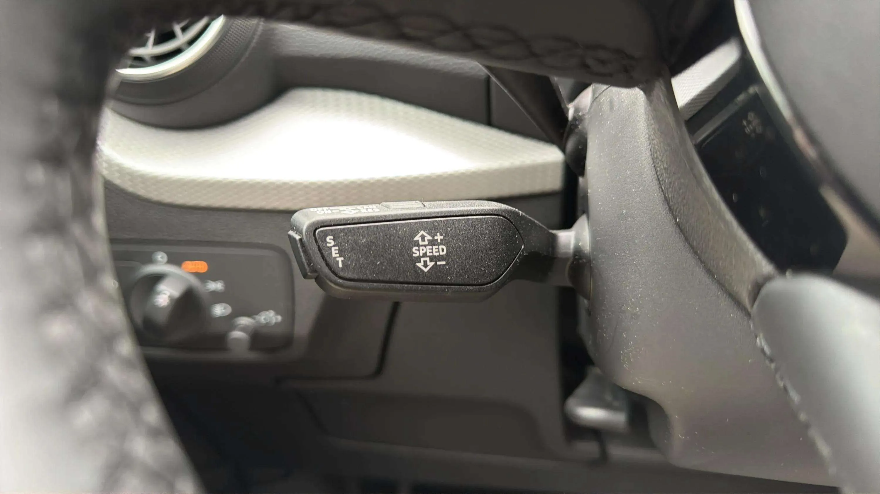 Audi Q2 30 TDI S tronic - foto 23