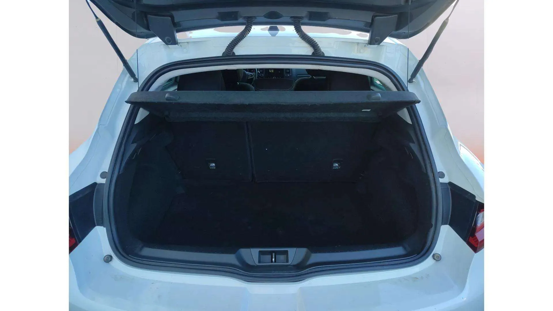Renault Mégane Limited TCe GPF -SS - foto 13