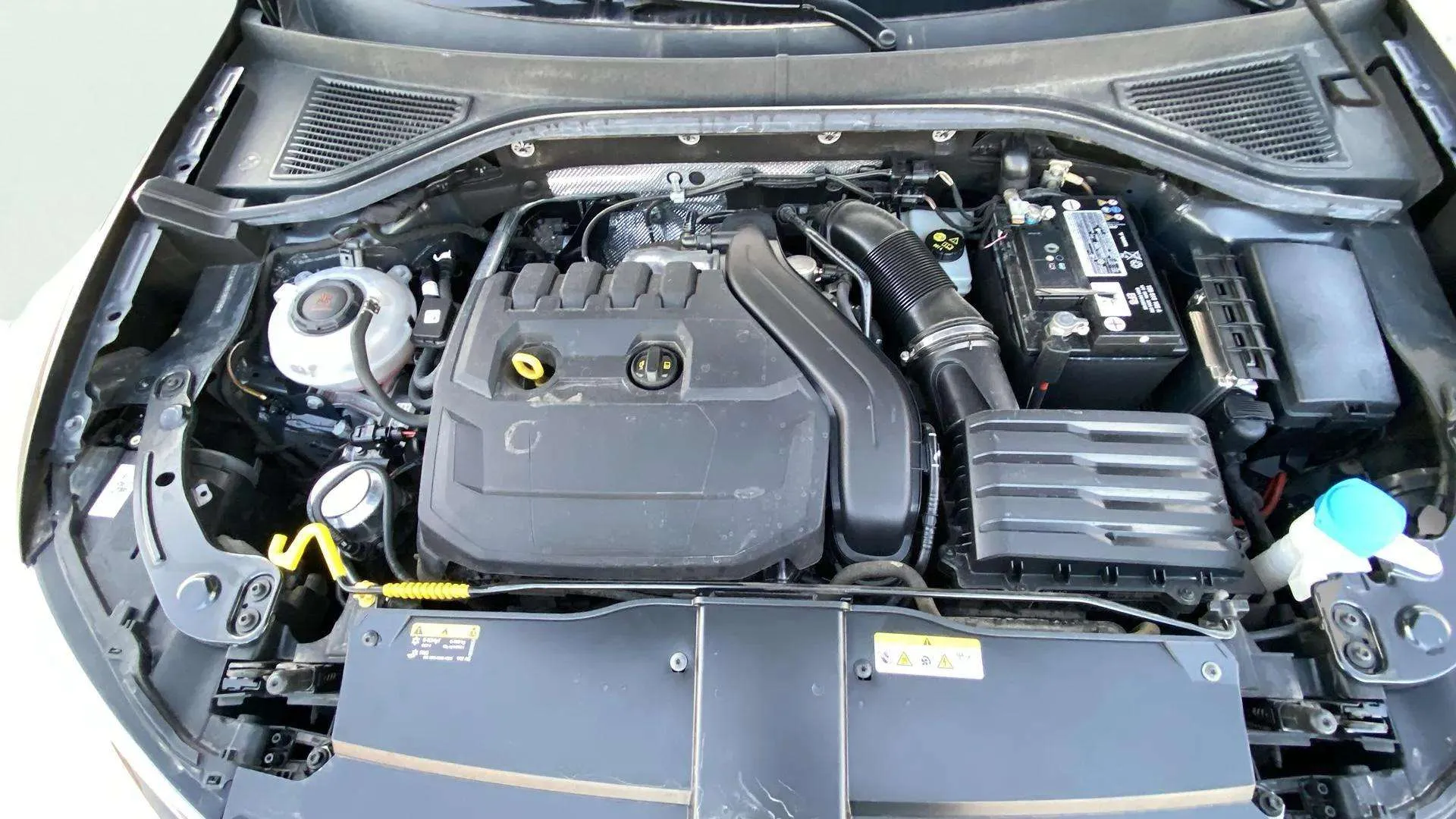 Volkswagen T-Roc Advance 1.5 TSI DSG - foto 17