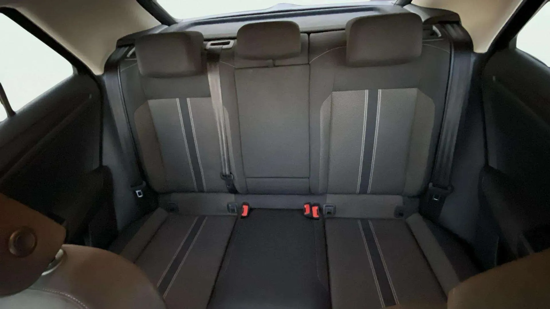Volkswagen T-Roc Advance 1.5 TSI DSG - foto 15