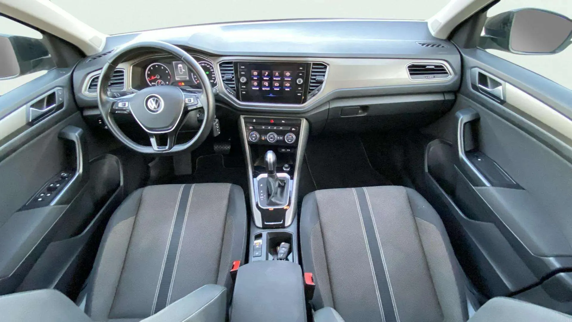 Volkswagen T-Roc Advance 1.5 TSI DSG - foto 9