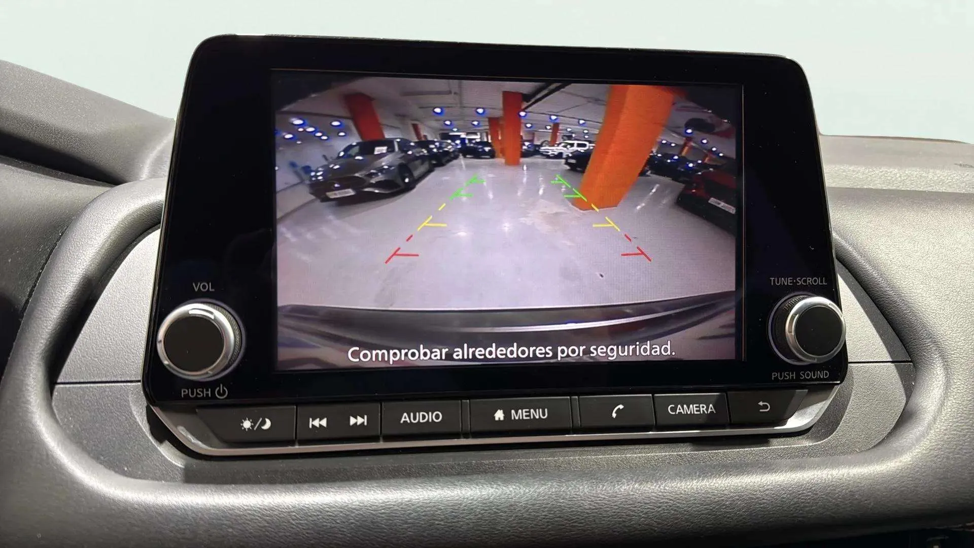 Nissan Qashqai DIG-T Xtronic N-Style - foto 18