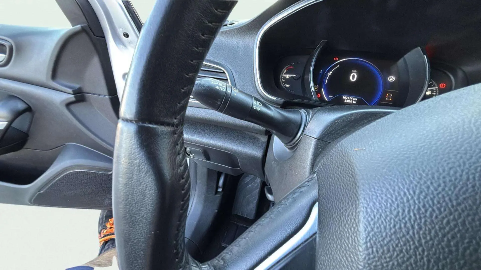 Renault Mégane Limited TCe GPF - foto 25