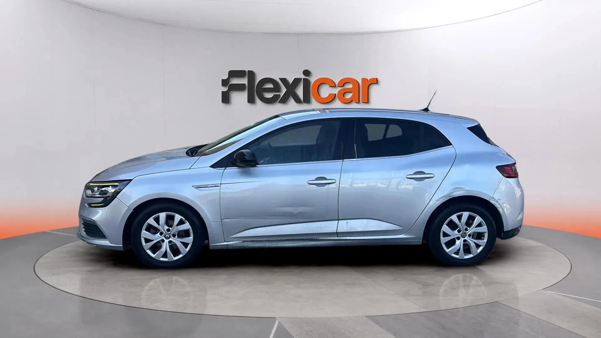 Renault Mégane Limited TCe GPF - foto 4