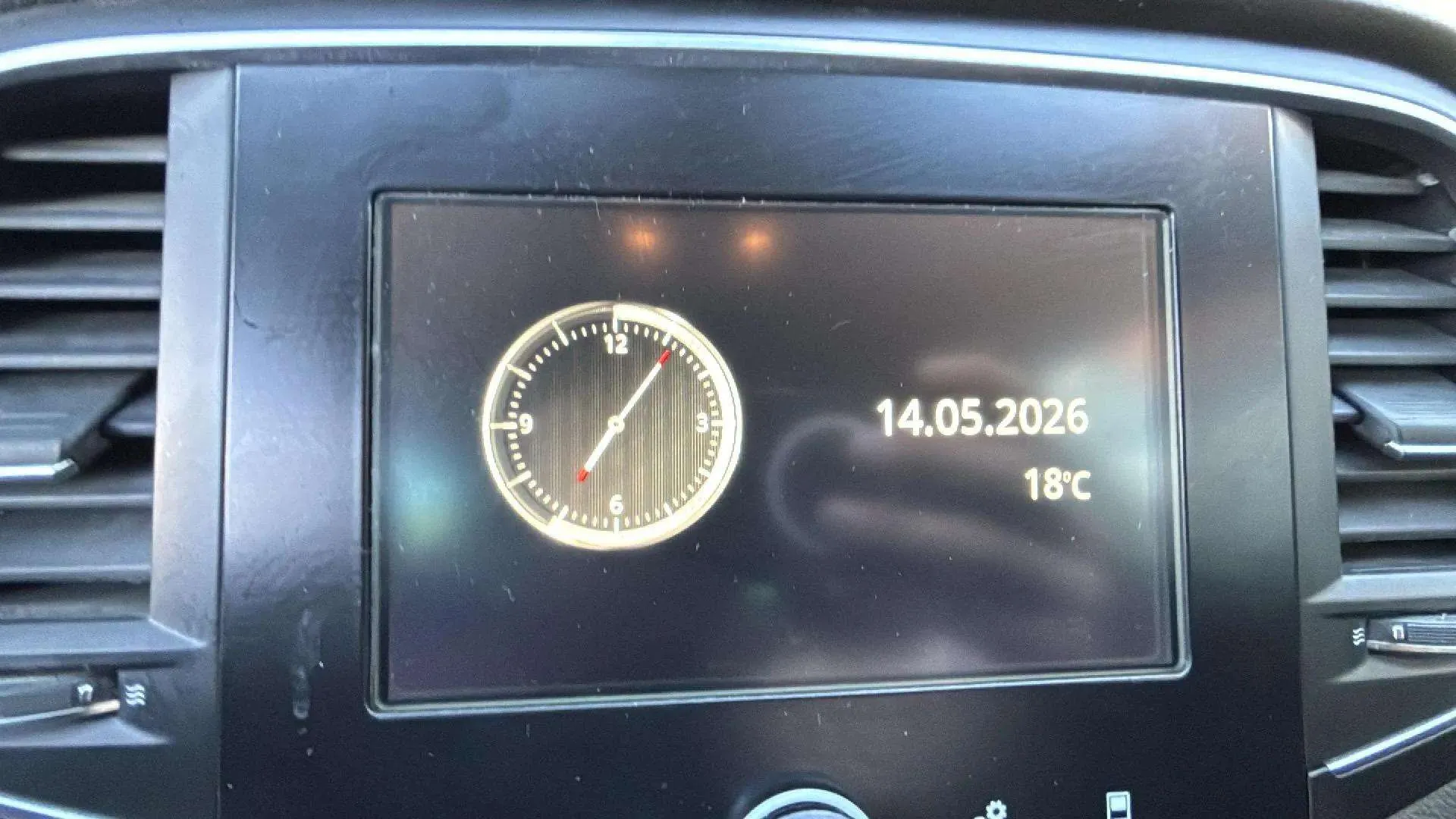 Renault Mégane Limited TCe GPF - foto 29
