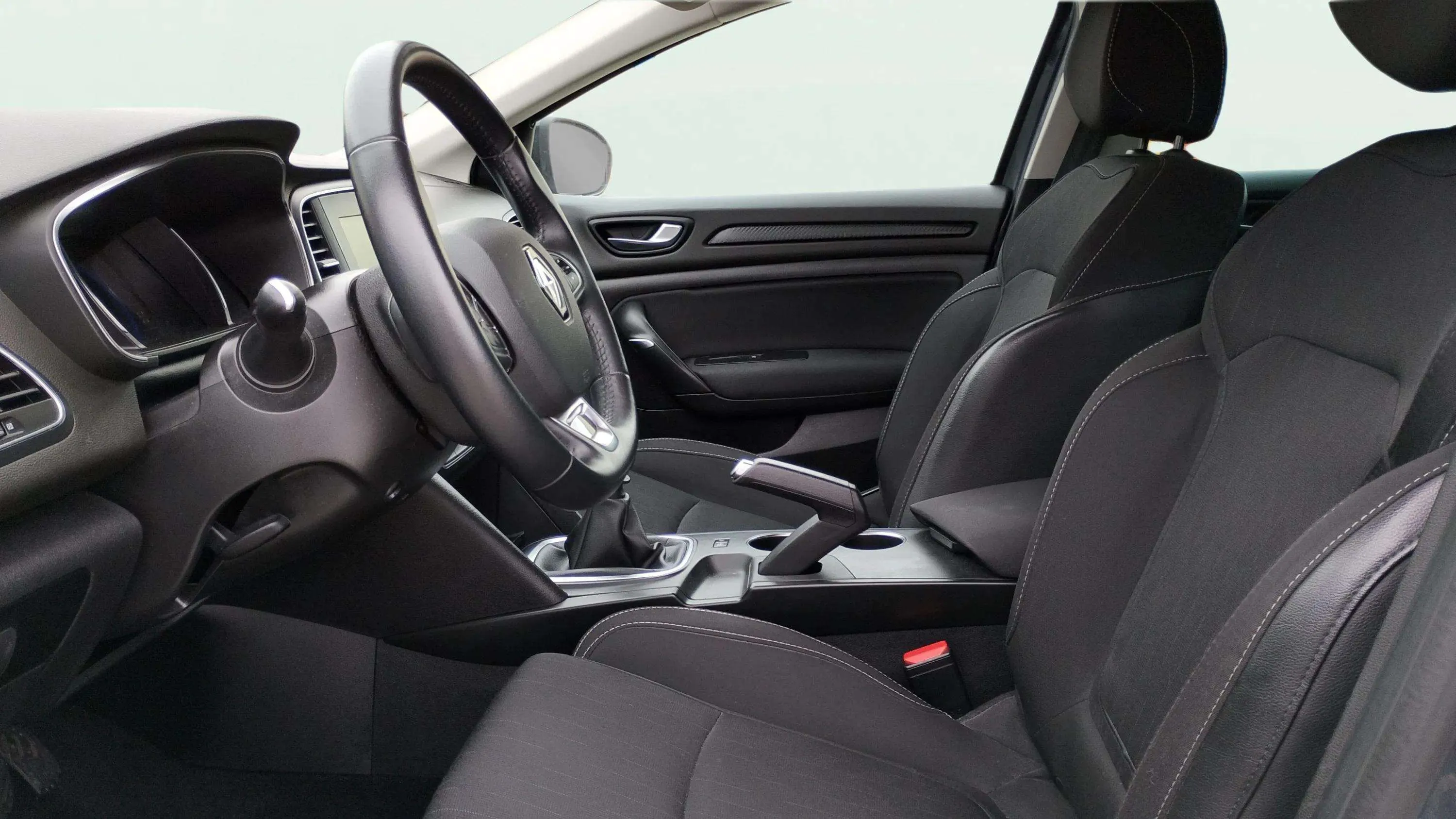 Renault Mégane Limited TCe GPF - foto 14