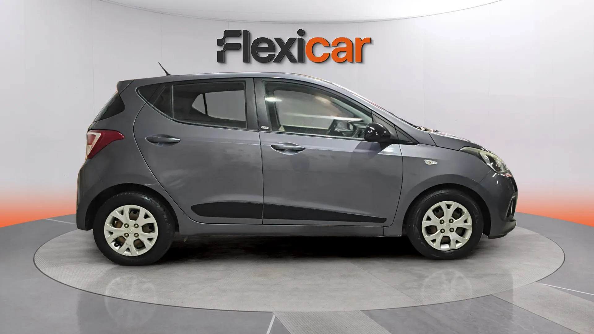 Hyundai i10 1.0 Go! Plus - foto 8