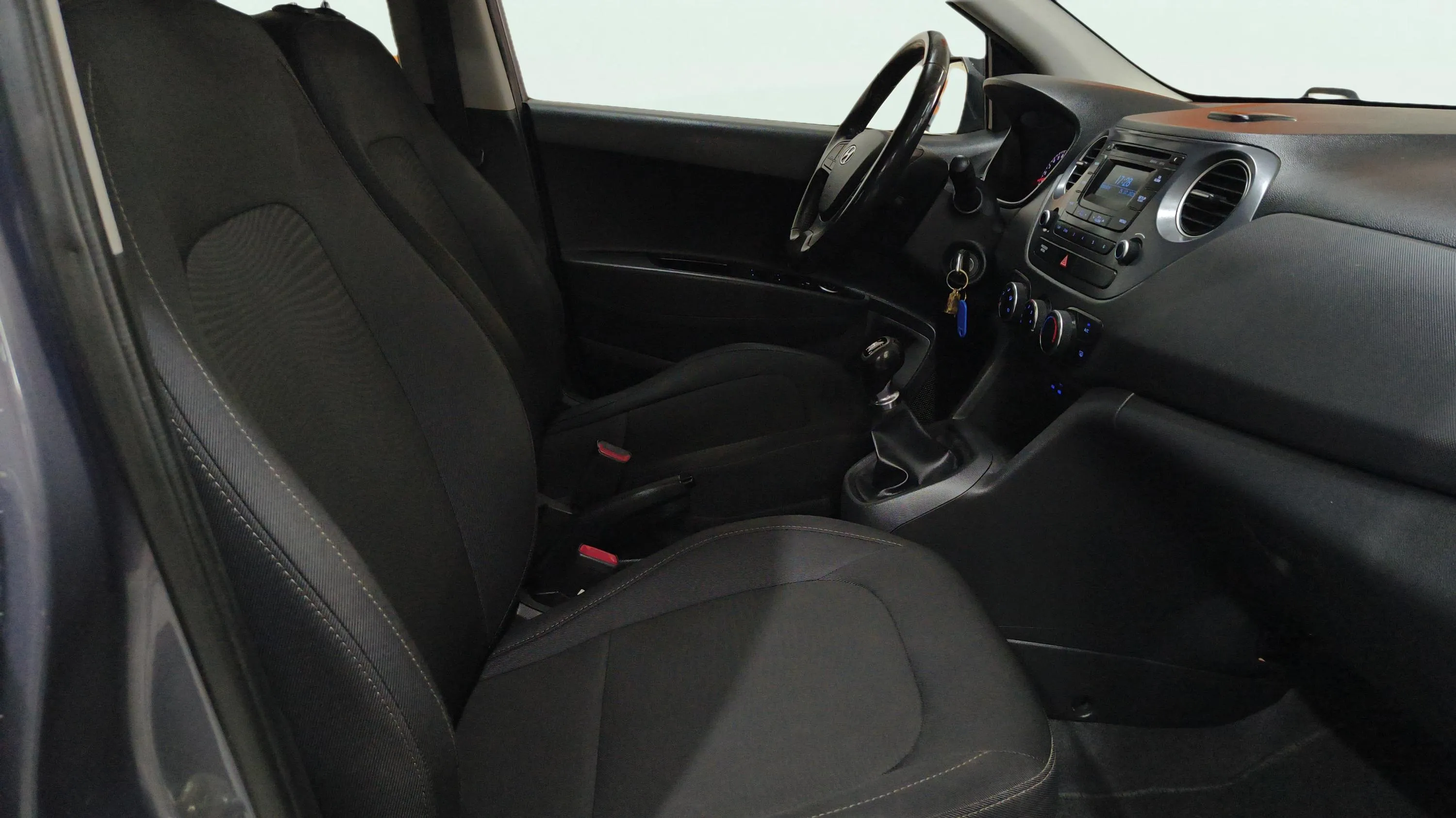 Hyundai i10 1.0 Go! Plus - foto 12